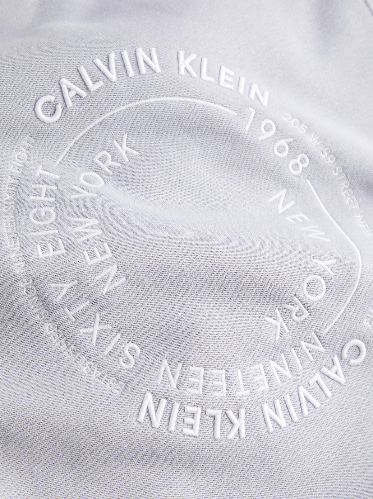Calvin Klein TONAL EMB GRAPHIC SW Kadın Gri Sweatshirt