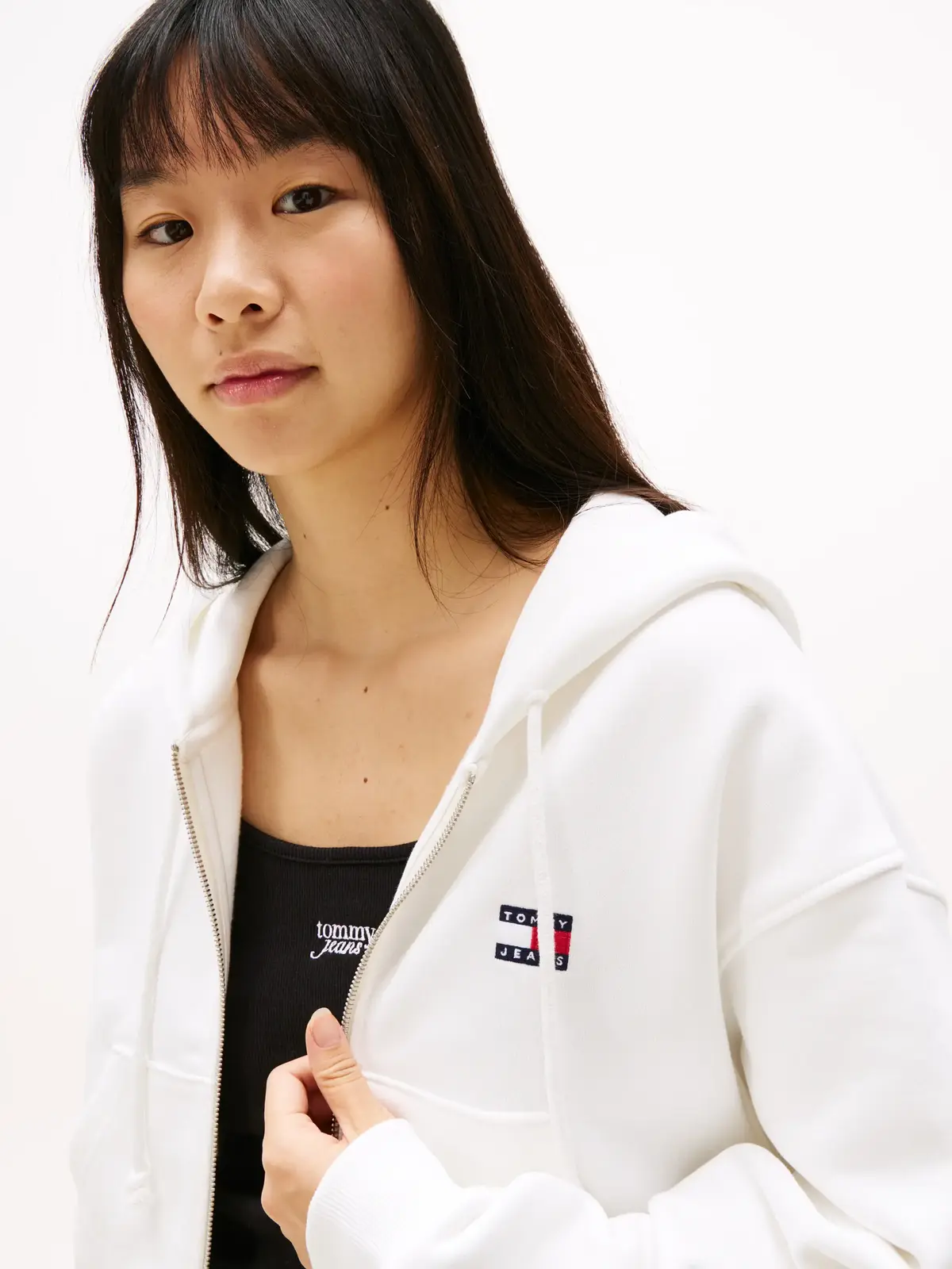 Tommy Hilfiger TJW BXY CRP BADGE ZI, YBL Beyaz Kadın Sweatshirt