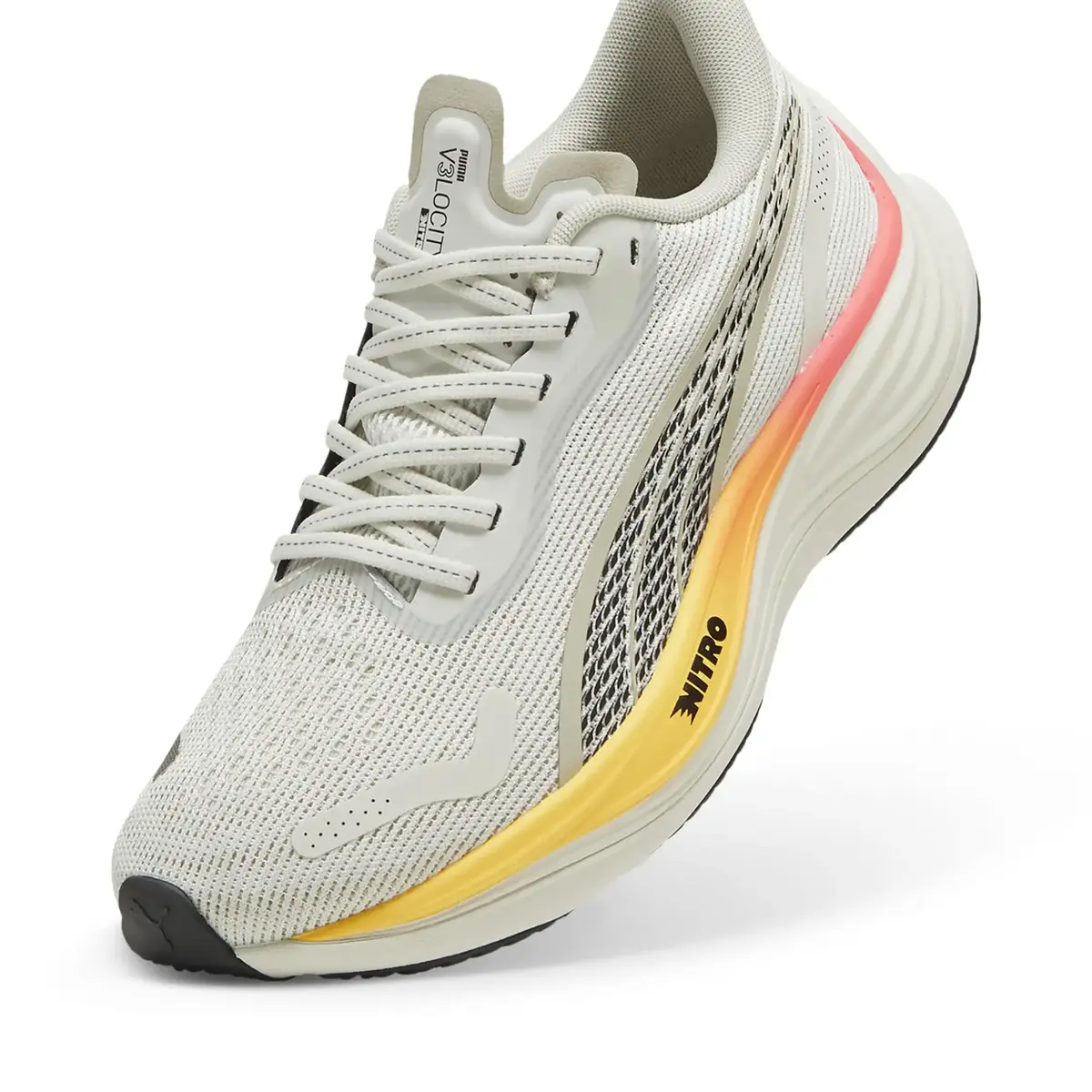 Puma Velocity NITRO 3 Wn Beyaz Kadın Yürüyüş ve Koşu Ayakkabısı