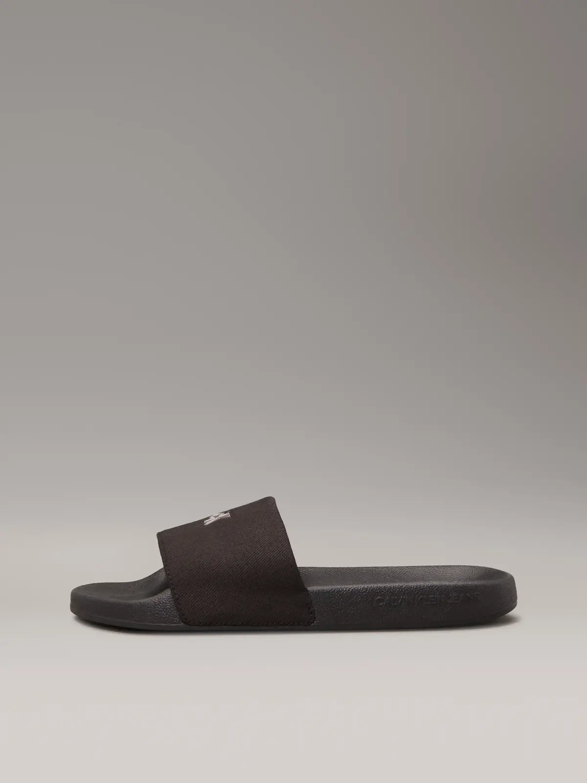 Calvin Klein SLIDE MONOGRAM HARDW, 0GJ Siyah Kadın Terlik