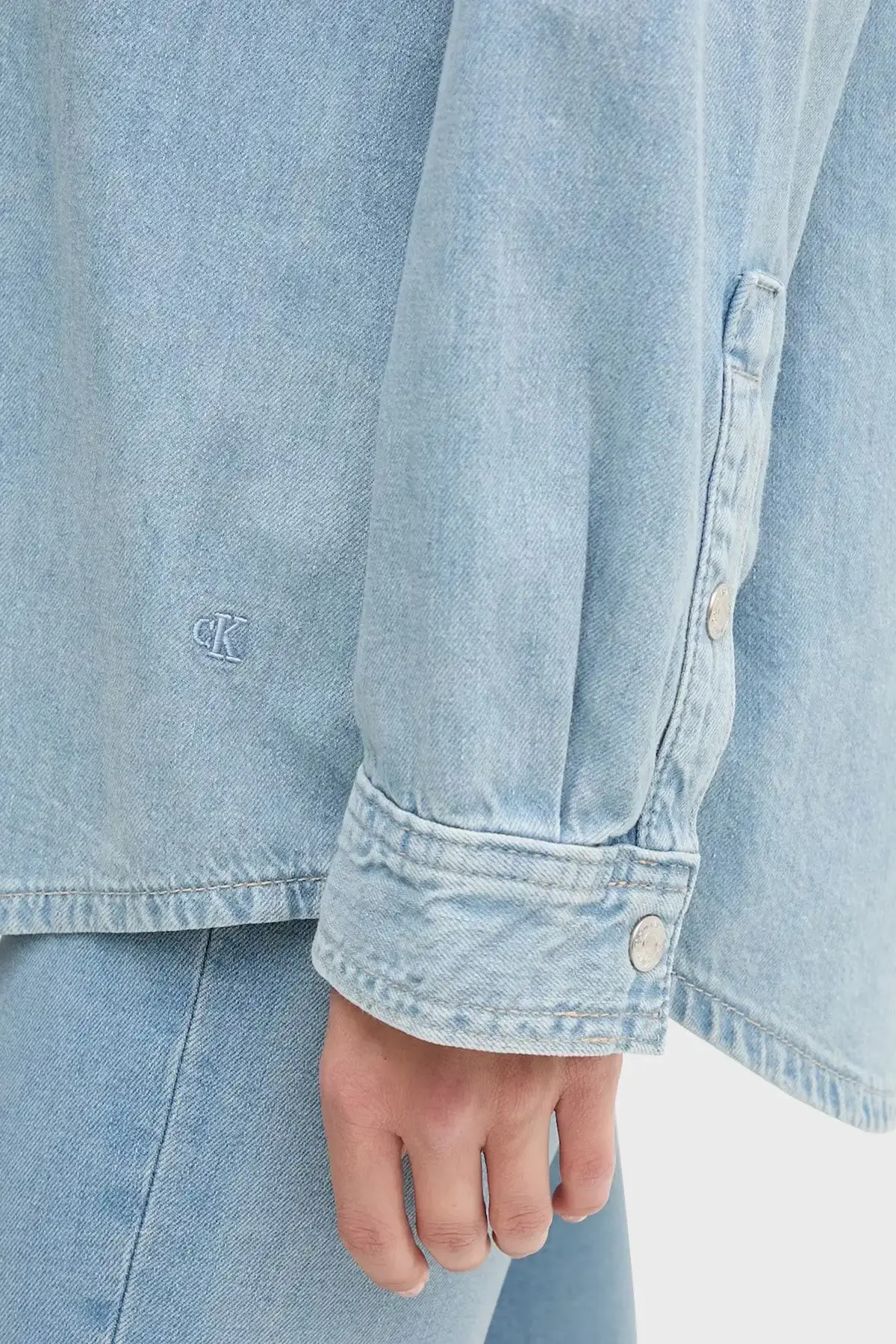 Calvin Klein RELAXED LINEN DENIM SHIRT AARON Mavi Kadın Gömlek Calvin Klein RELAXED LINEN DENIM SHIRT AARON Mavi Kadın Gömlek