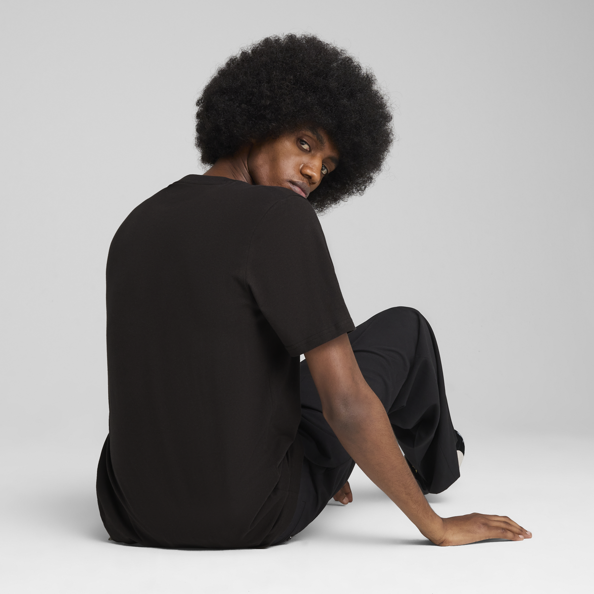 Puma Ferrari Race Graphic Tee 2 Siyah Erkek T-Shirt