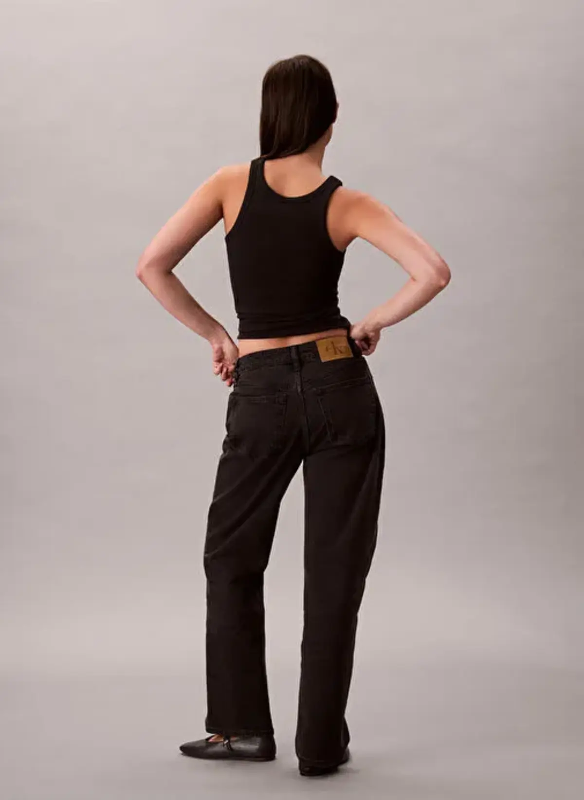 Calvin Klein HIGH RISE STRAIGHT CK ESSENTIAL Siyah Kadın Kot Pantolon Calvin Klein HIGH RISE STRAIGHT CK ESSENTIAL Siyah Kadın Kot Pantolon