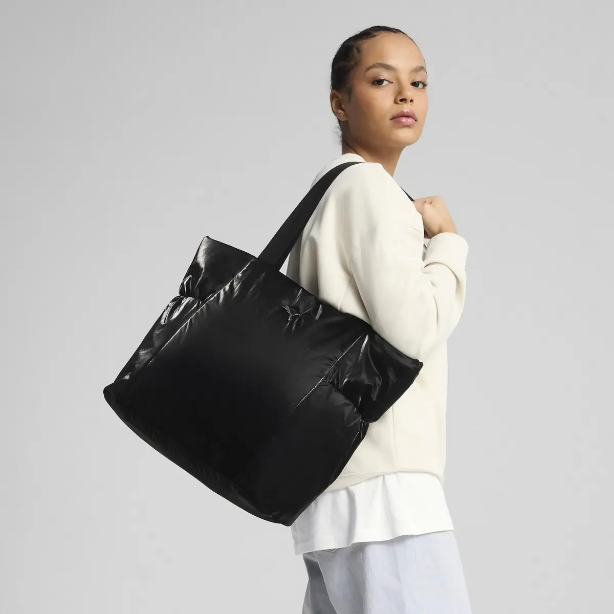 PUMA UP Shopper Siyah Kadın Askılı Çanta