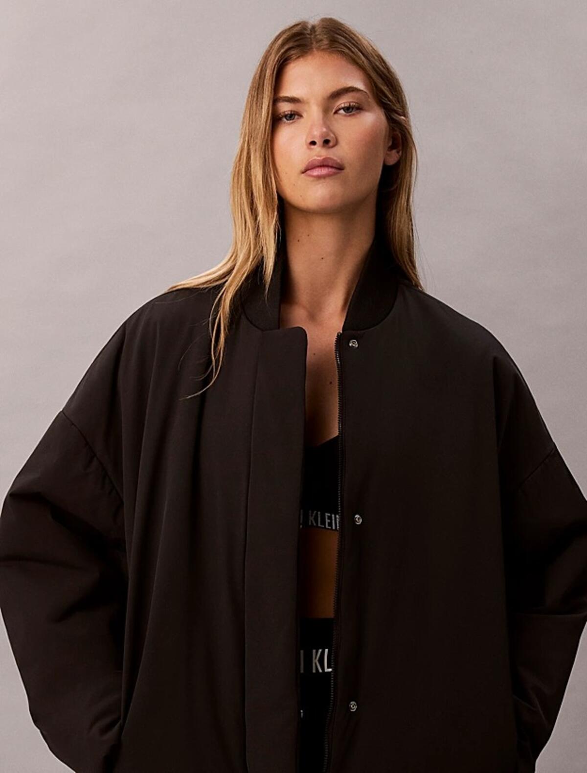 Calvin Klein PADDED BOMBERSiyah Kadın Fermuarlı Ceket