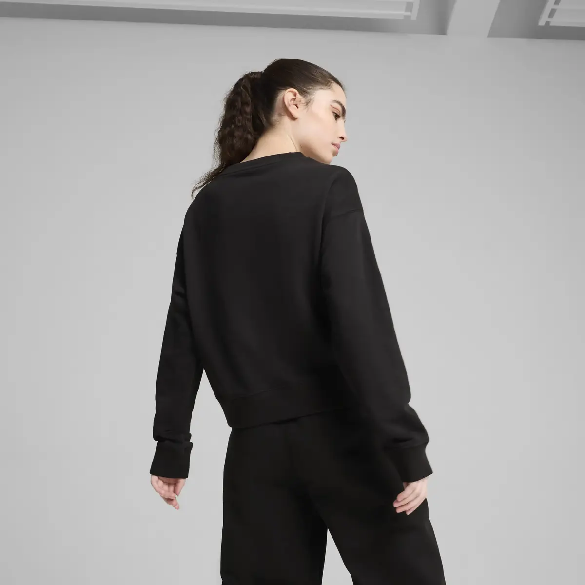 Puma SQUAD Crew TR Siyah Kadın Sweatshirt
