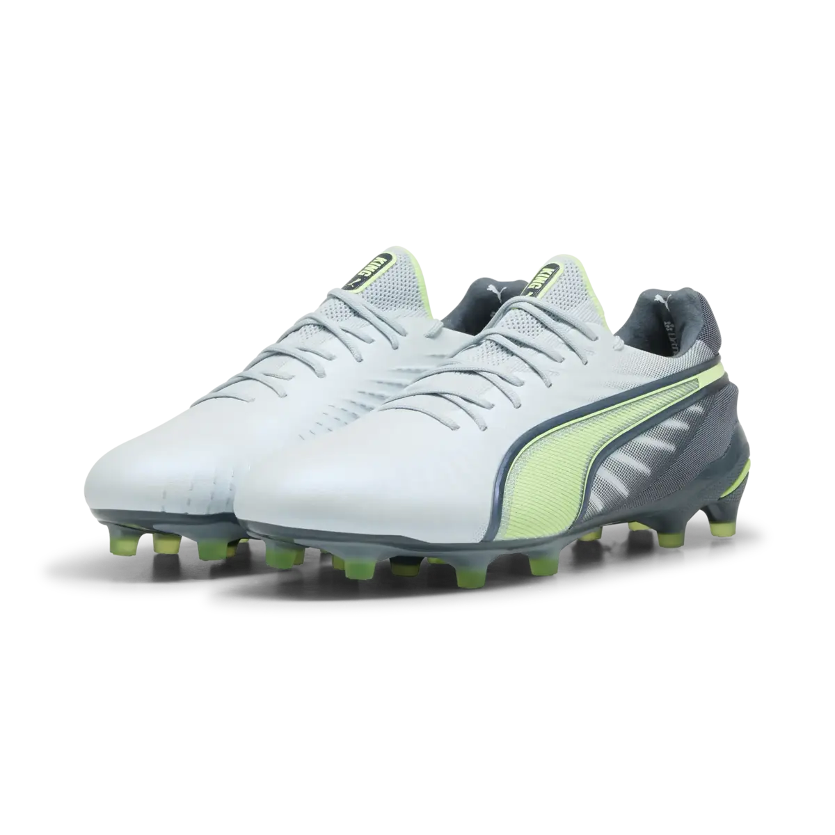 Puma KING ULTIMATE FG/AG Beyaz Erkek Krampon