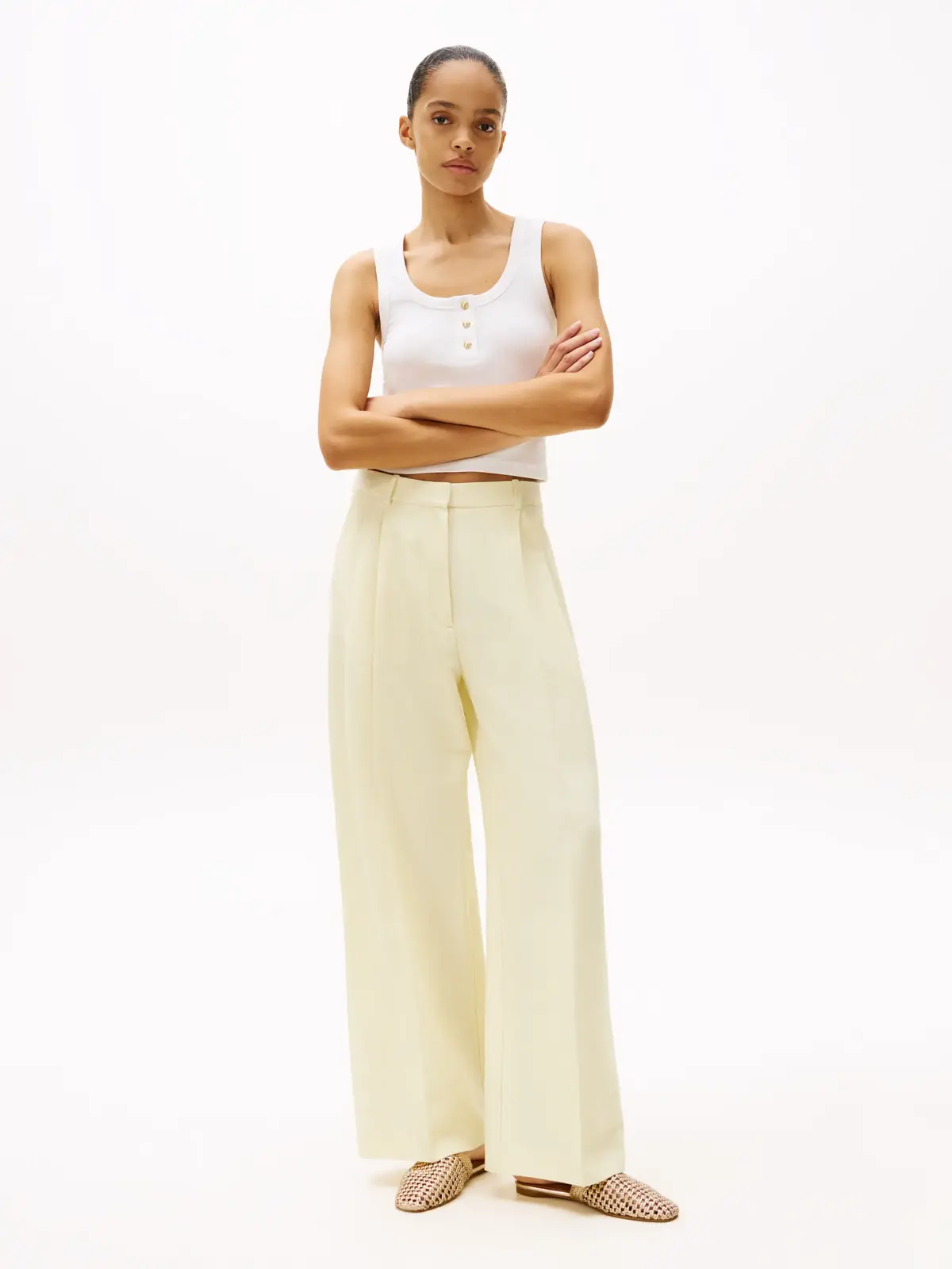 Tommy Hilfiger SLIM HENLEY GB SCOOP, YBL Beyaz Kadın T-Shirt & Polo