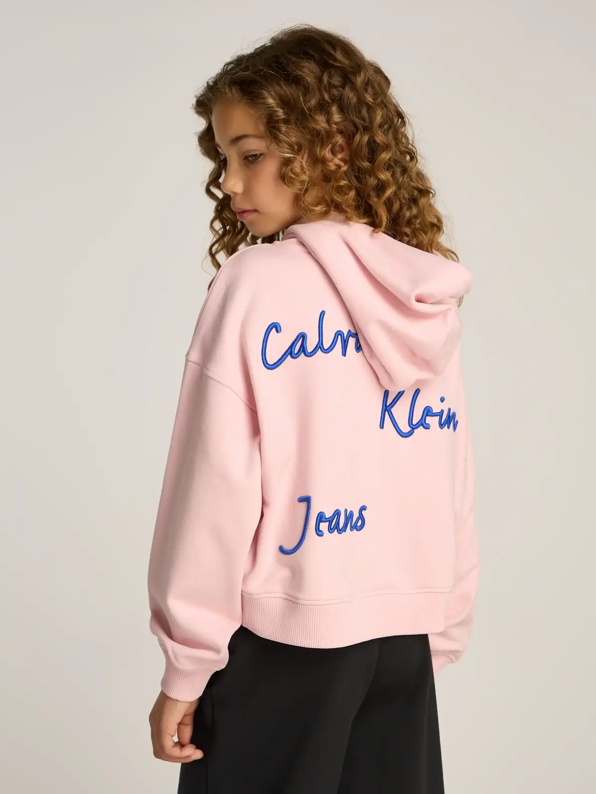 Calvin Klein HANDWRITING LOGO HOO Pembe Çocuk Kapüşonlu Sweatshirt