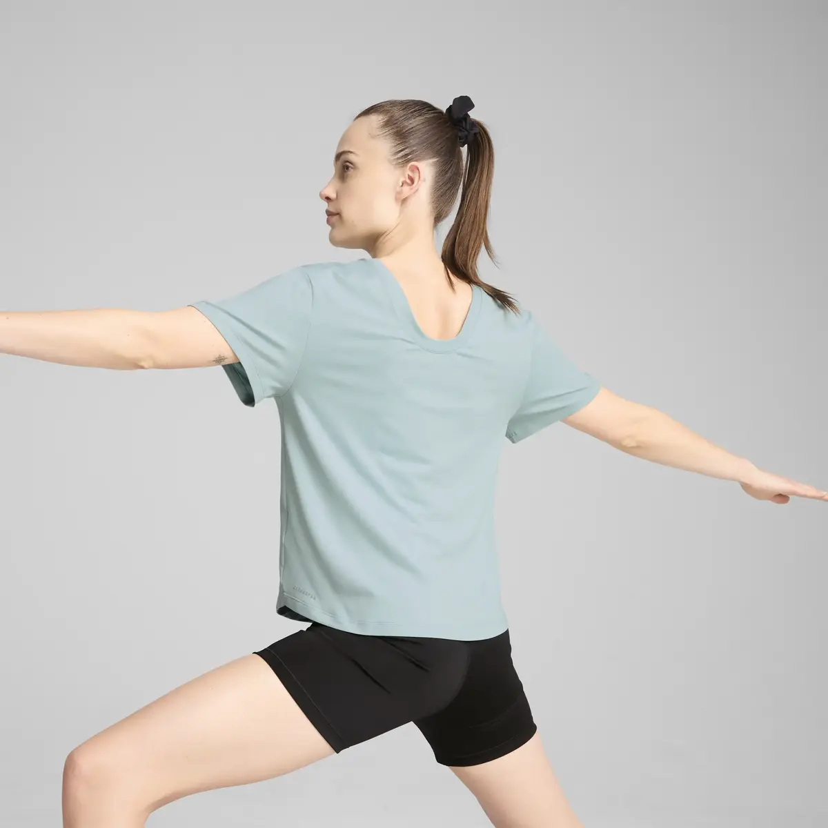Puma MOVE CLOUDSPUN LOOSE FIT TEE Kadın T-Shirt & Polo