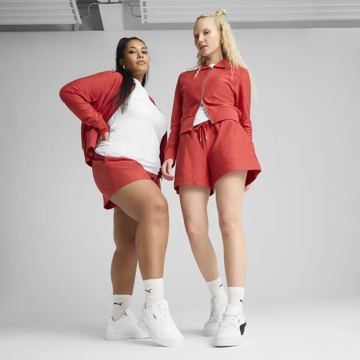 Puma PREMIUM ESS A-Line Shorts Kadın Şort