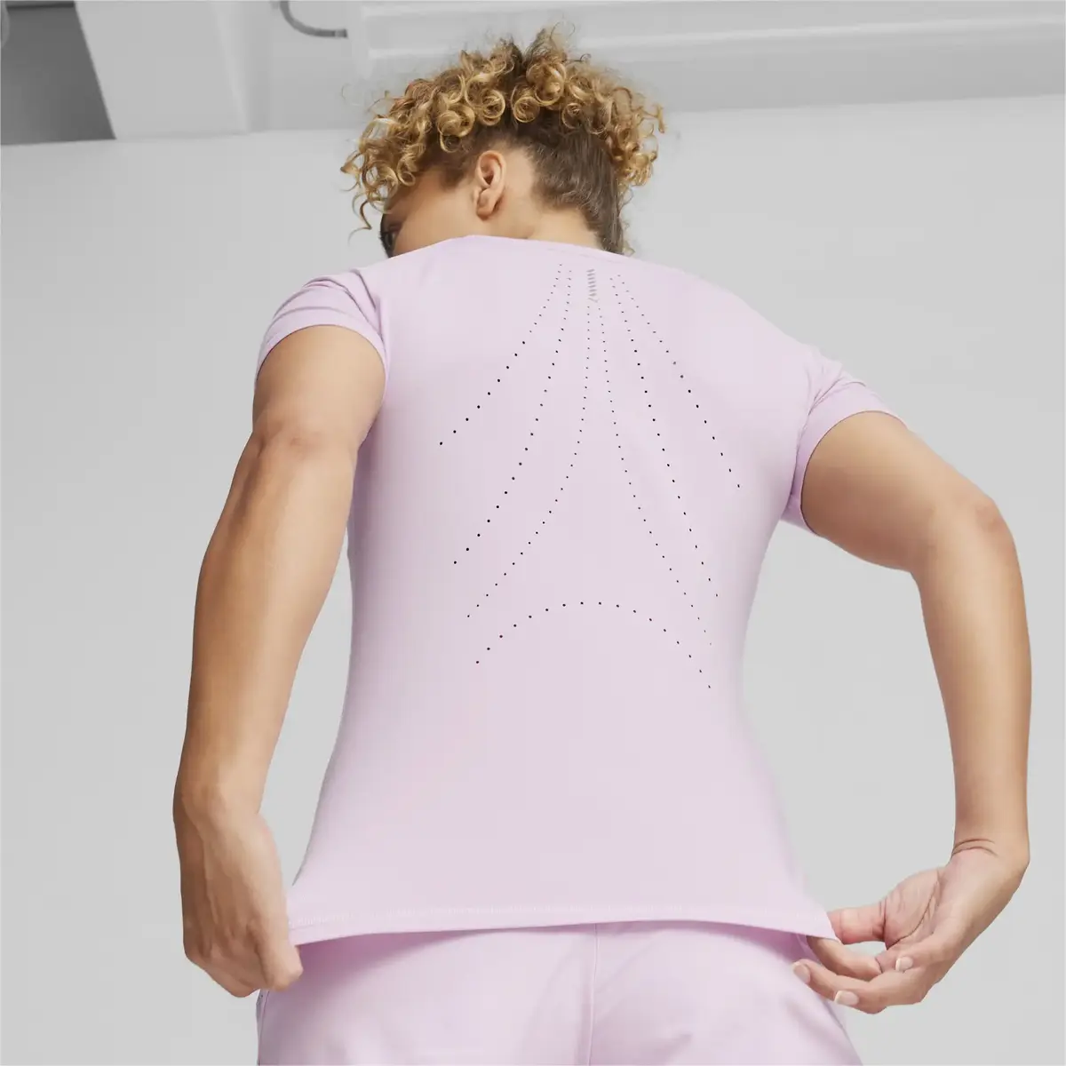 Puma RUN CLOUDSPUN SS TEE W Lila Kadın T-Shirt