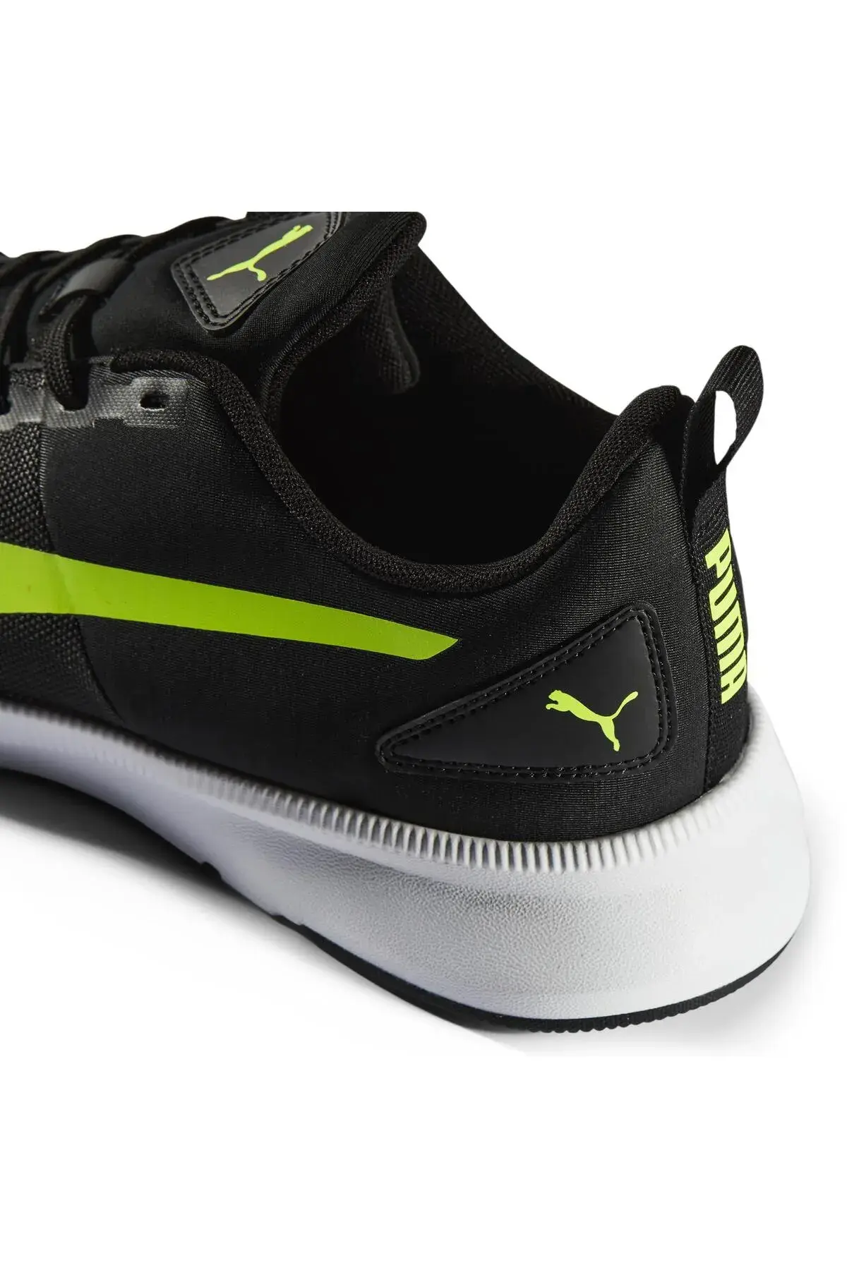 Puma FLYER Runner Mesh Siyah Erkek Yürüyüş Ayakkabısı