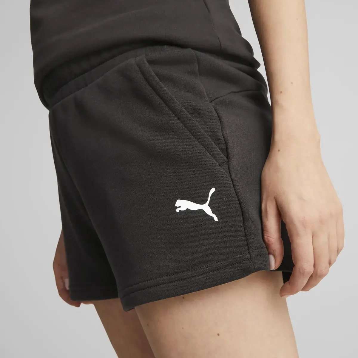 BMW MMS WMN ESS Shorts 4"