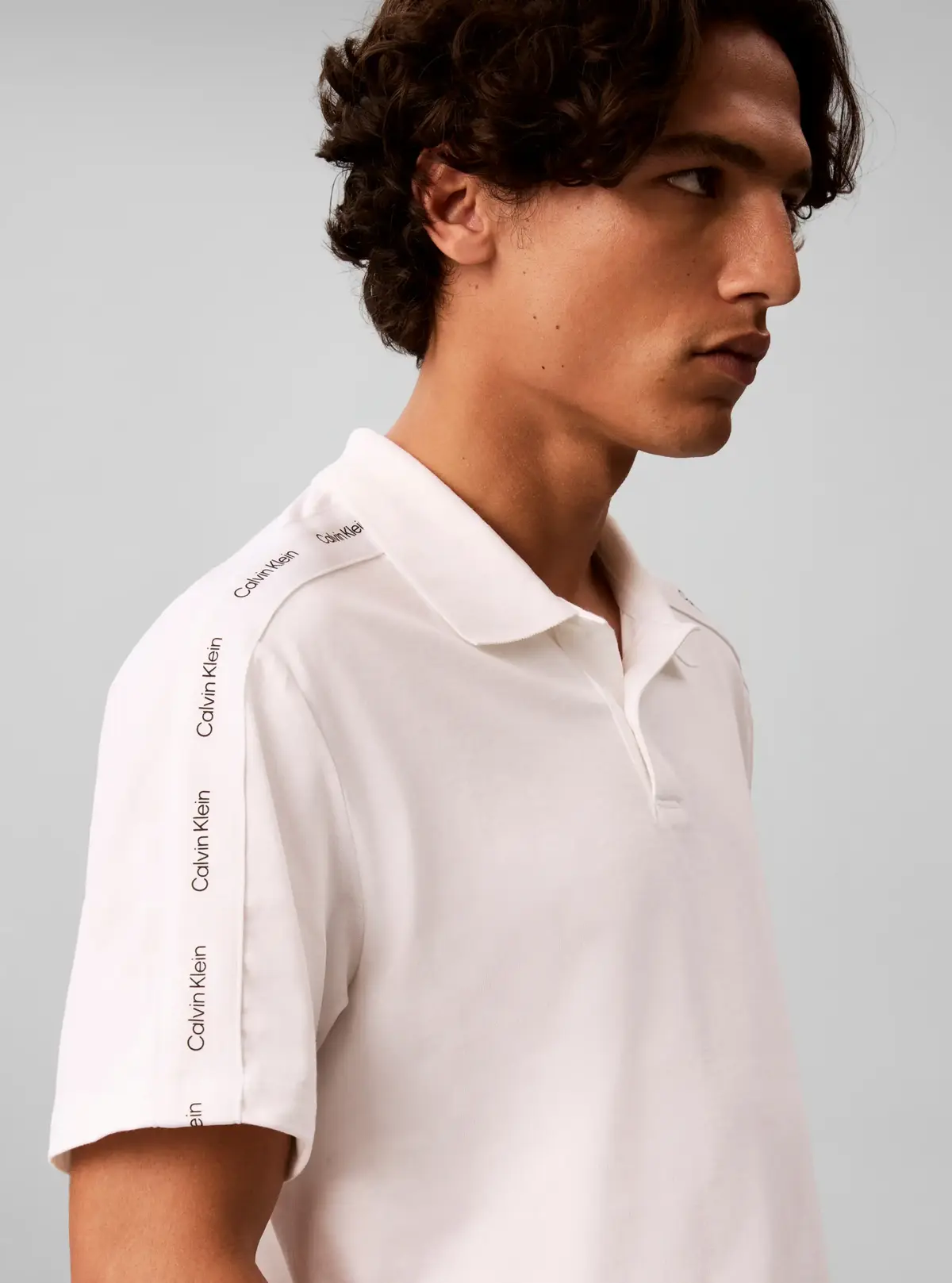 SS 20S CLSC LOGO TAP, YAF