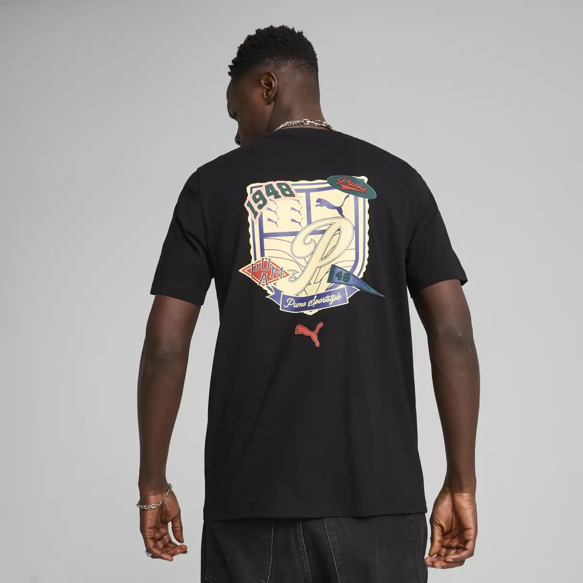 PUMA WARDROBE ESS Graphic Tee Siyah Erkek T-Shirt
