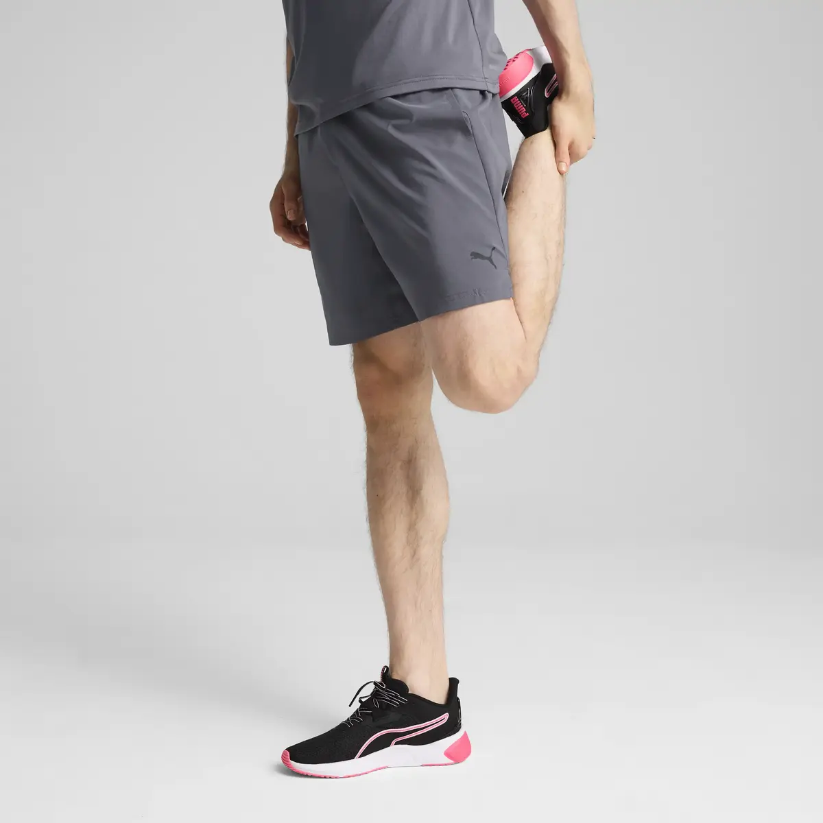 PUMA TAD ESSENTIALS 7" Wven Short Gri Erkek Şort