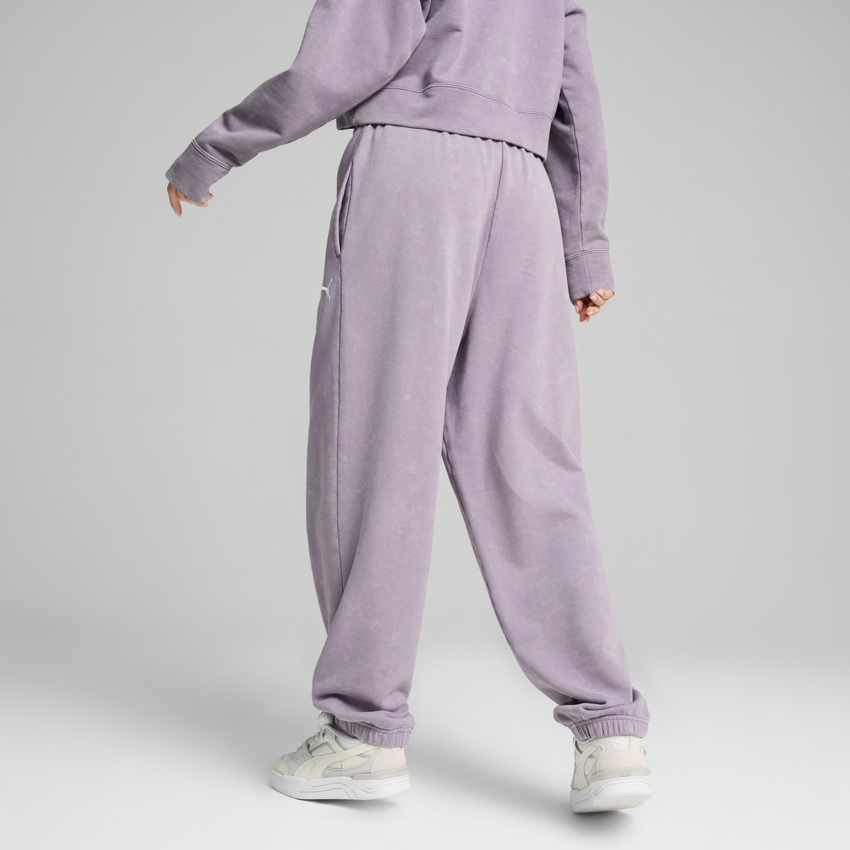 Puma DARE TO Relaxed Washed Pants Mor Kadın Eşofman Altı