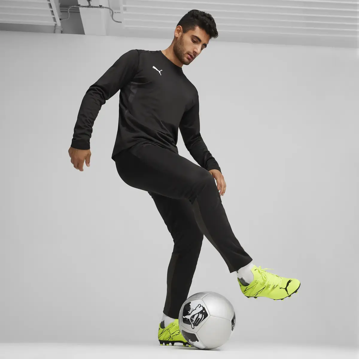 Puma ATTACANTO FG/AG Sarı Erkek Krampon