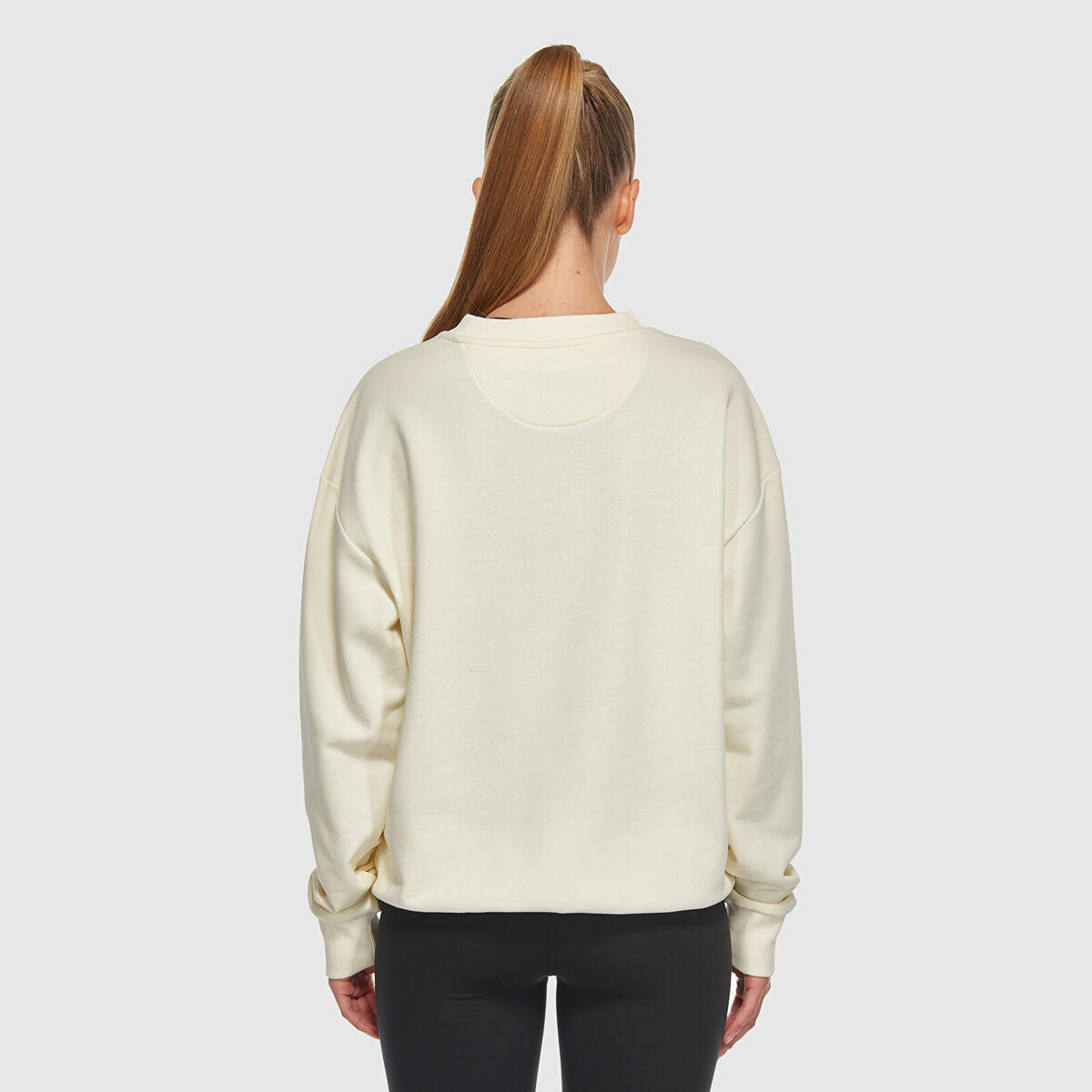 New Balance UNC3401 Kadın Krem Sweatshirt