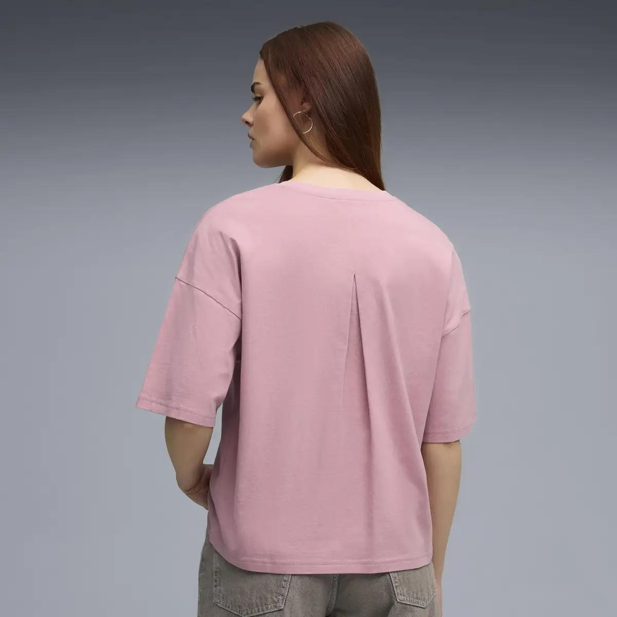 Puma HER Oversized Tee Pembe Kadın T-Shirt