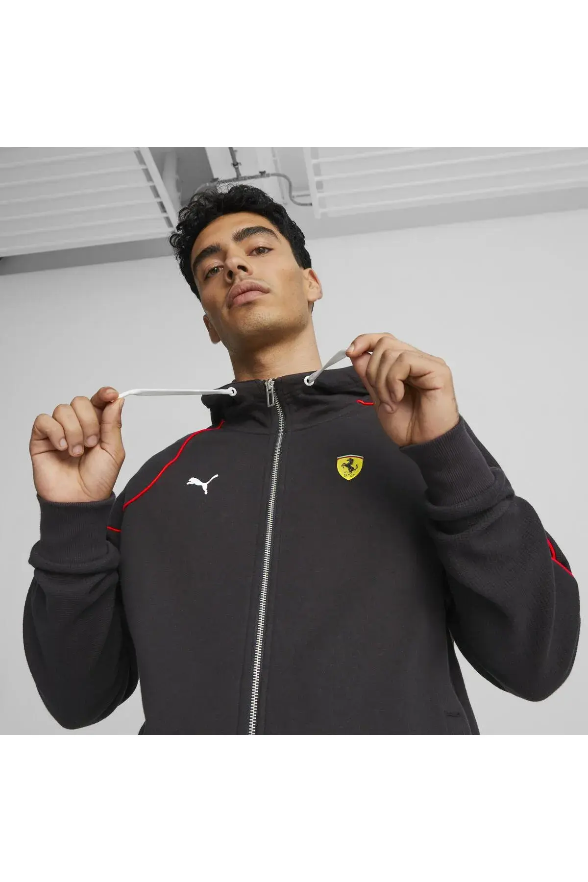 Puma Ferrari Race Hooded Sweat Jacket Siyah Erkek Fermuarlı Sweatshirt