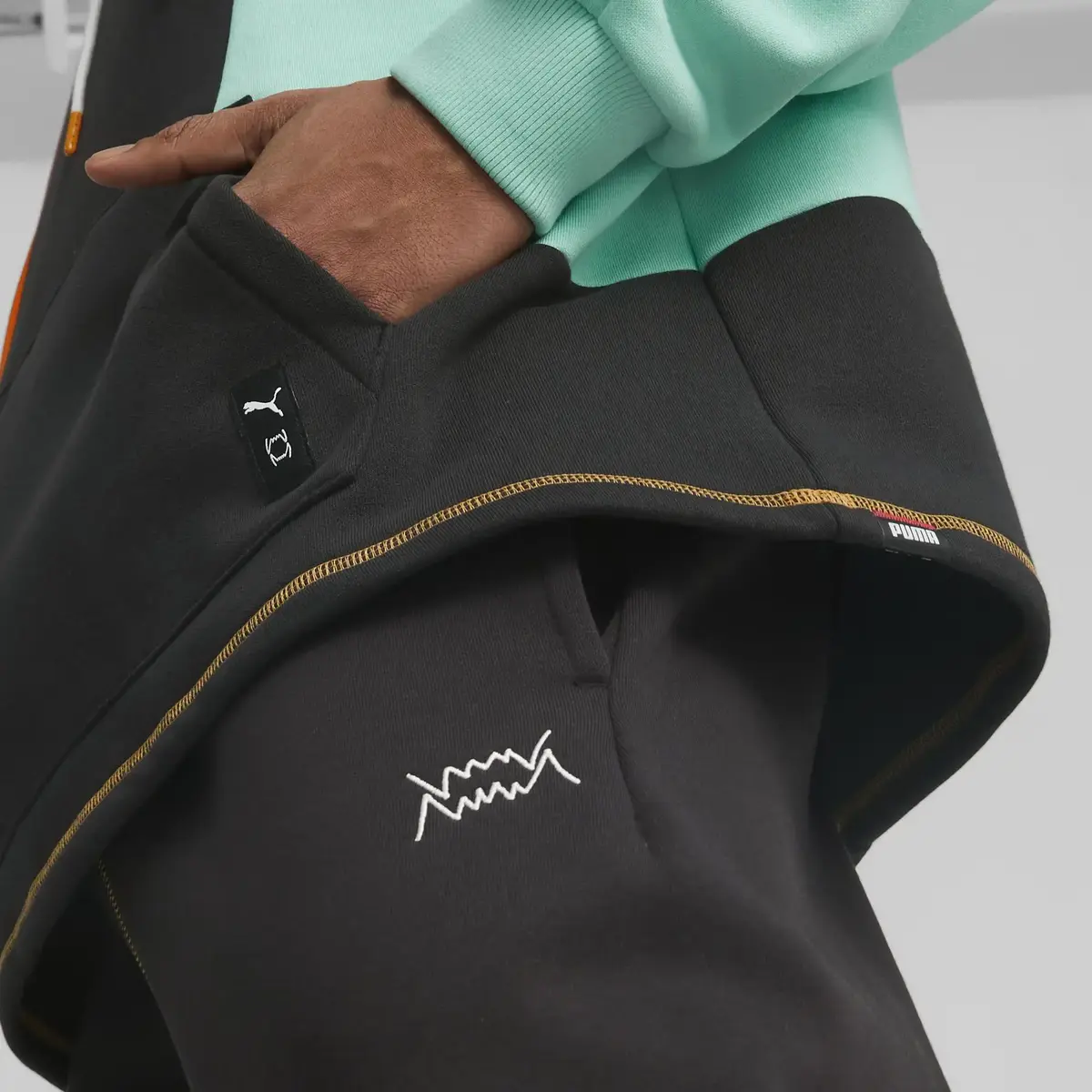 Puma In the PAINT Erkek Basketbol Kapüşonlu Sweatshirt