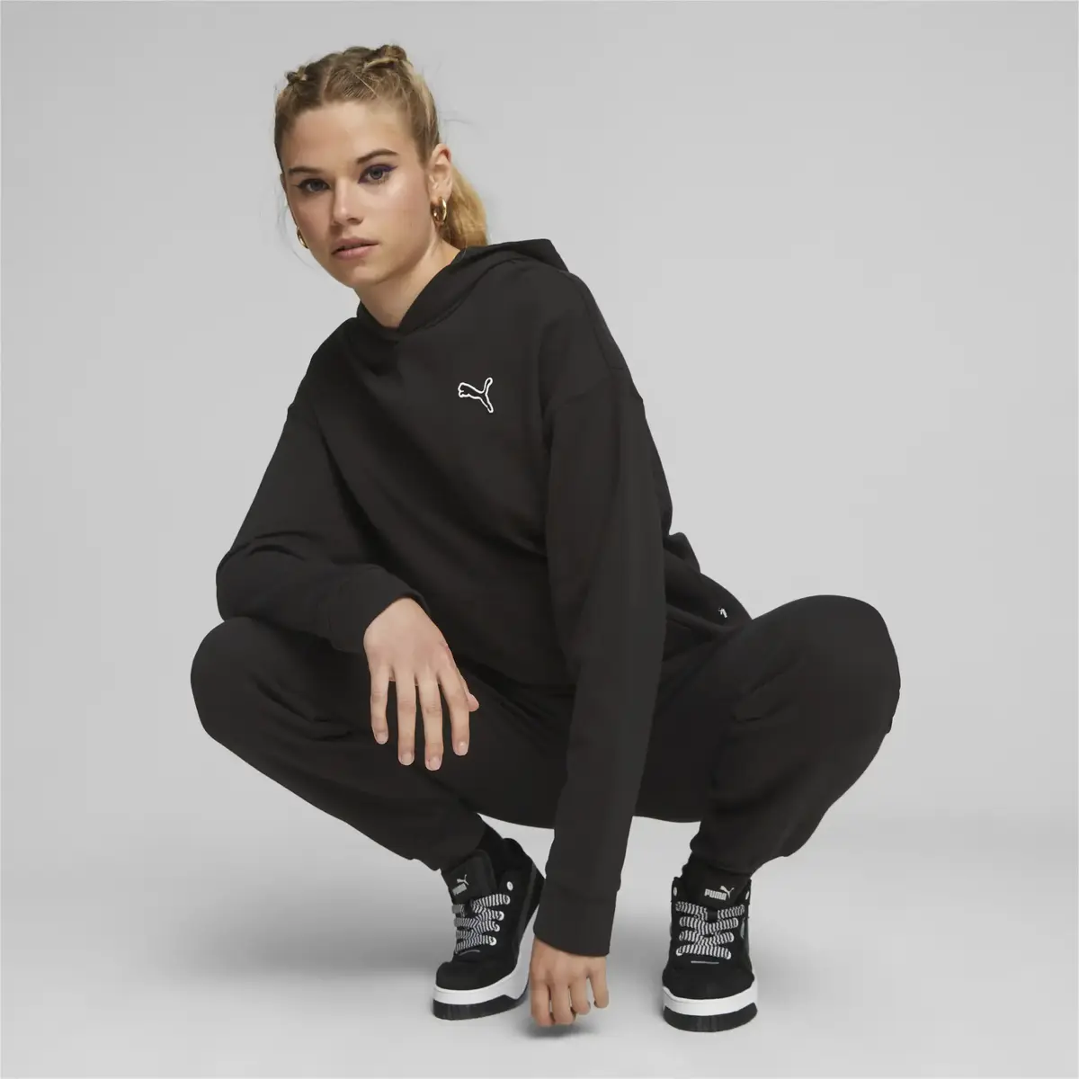 Puma BETTER ESSENTIALS Hoodie TR Siyah Kadın Hoodie
