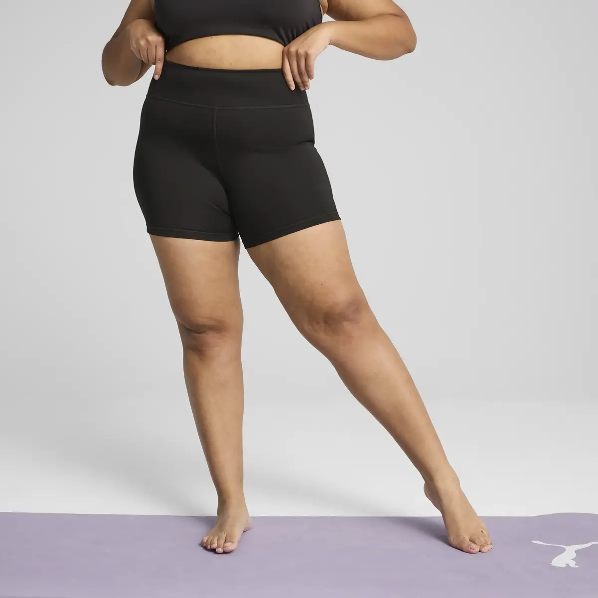 Puma MOVE 5" BIKER SHORT Siyah Kadın Şort