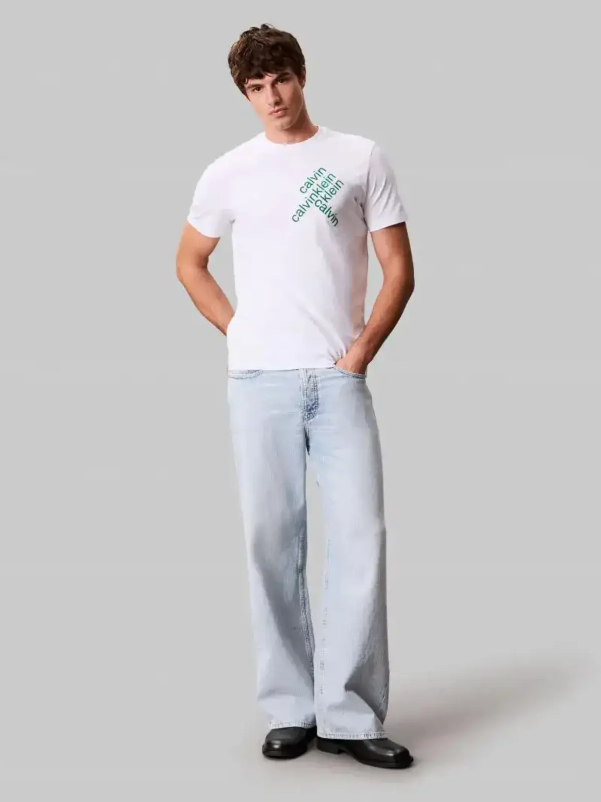 Calvin Klein SS 30S EU CK BH WORD STACK GRAPH Beyaz Erkek Tişört