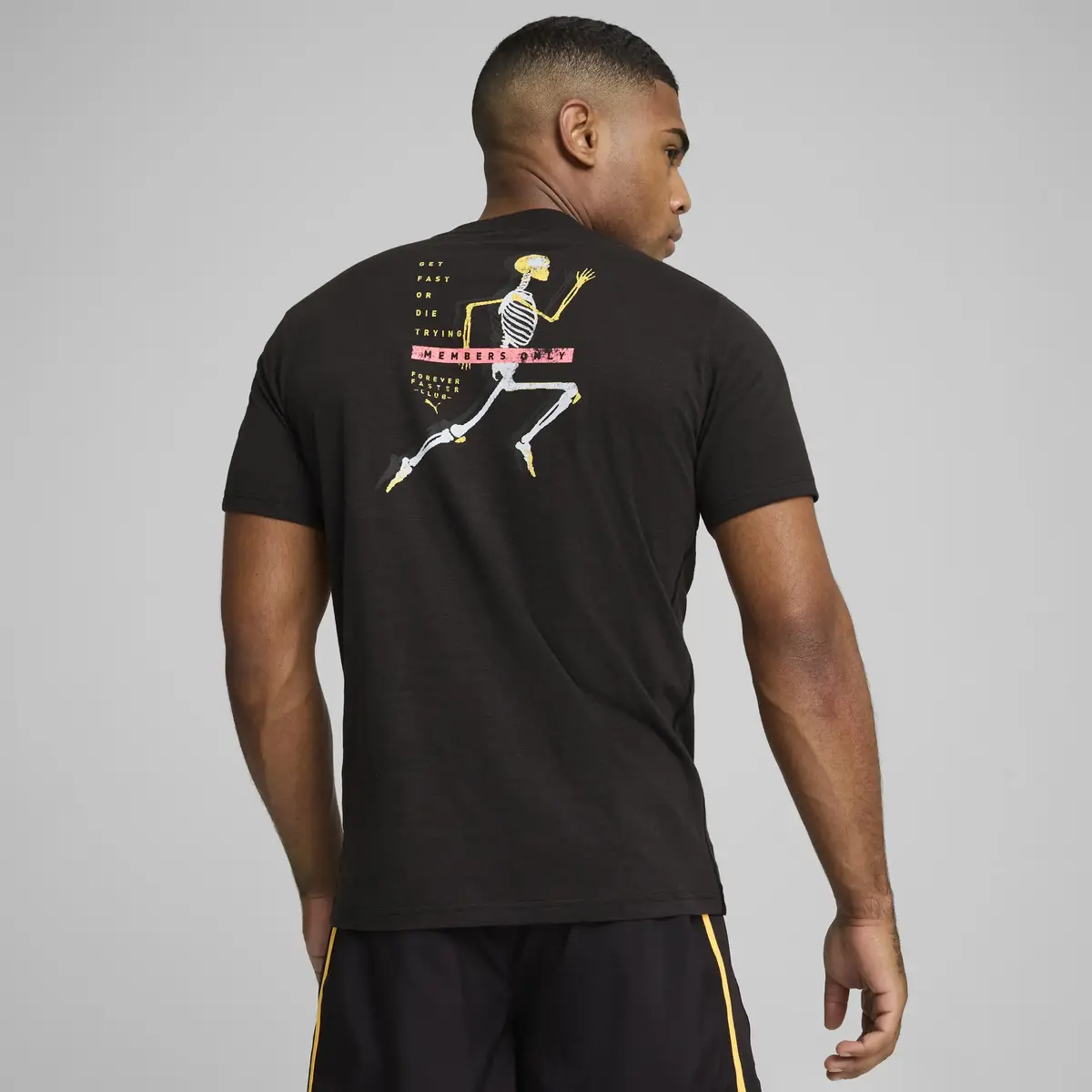 Puma Men s Puma Run Club Tee Siyah Erkek T-Shirt