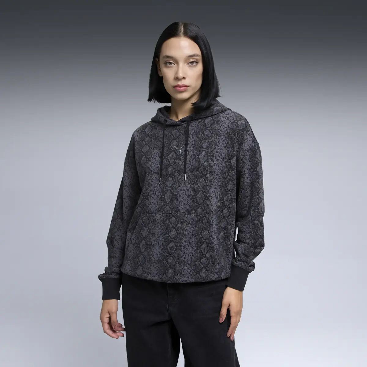 PUMA SNAKE PACK Relaxed Hoodie Siyah Kadın Sweatshirt