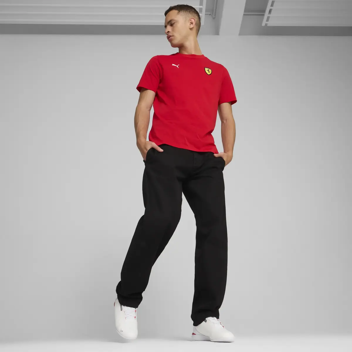 Puma Ferrari Race Clr Shield Tee Kırmızı Erkek T-Shirt