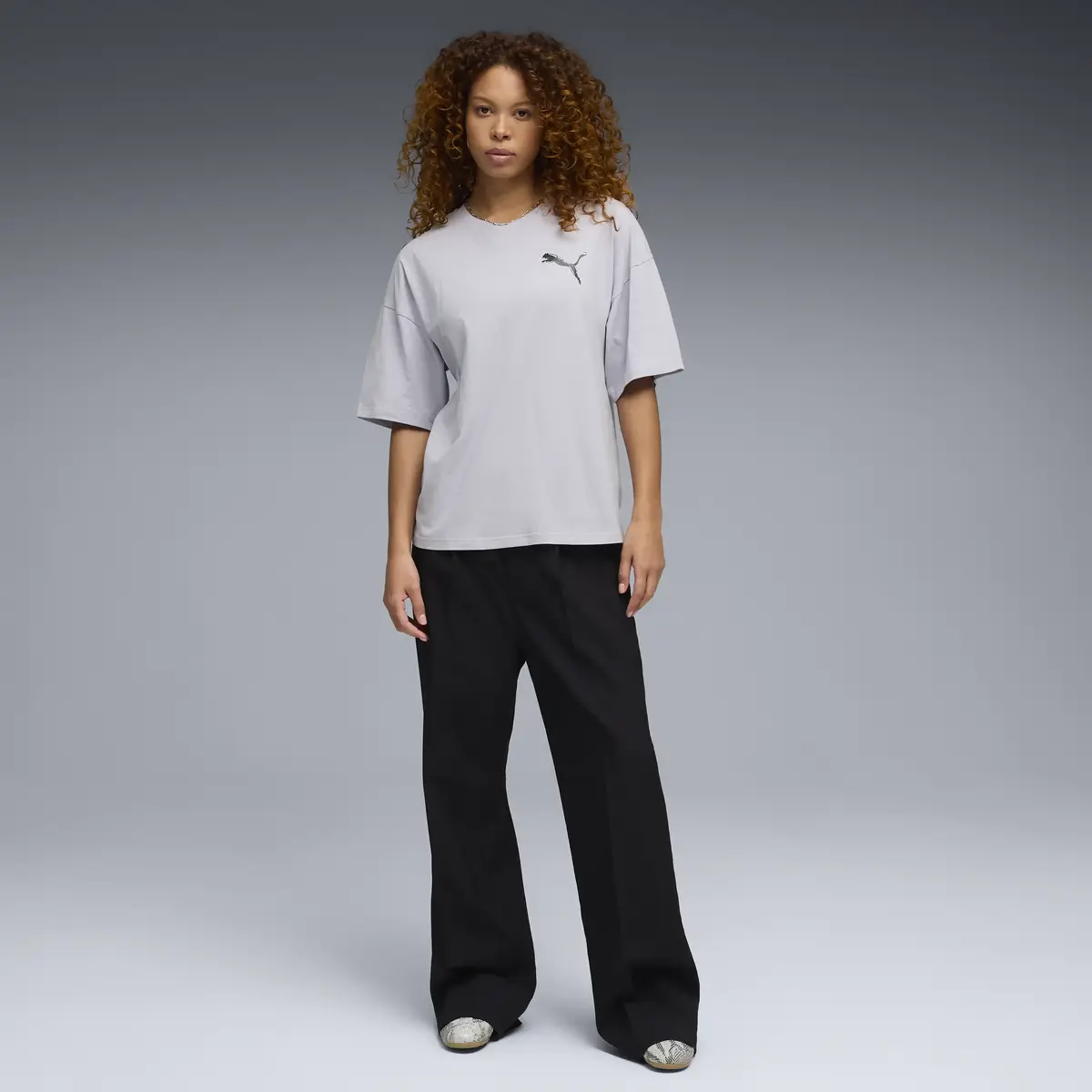 PUMA GRAPHICS Tee Gri Kadın T-Shirt & Polo