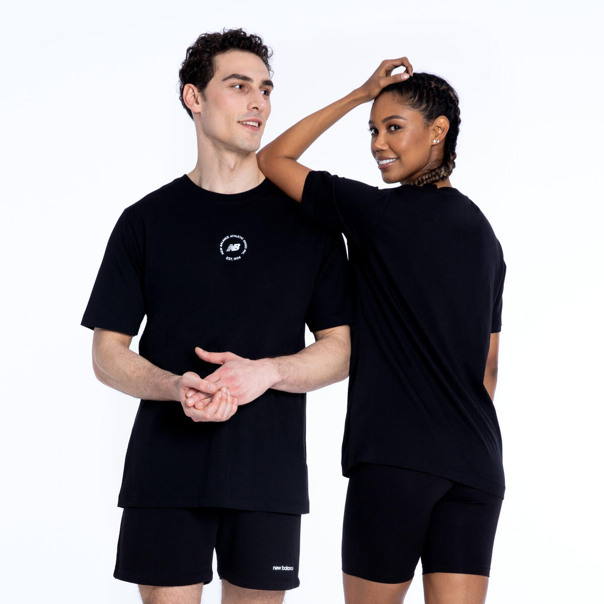 New Balance UNT1311 Unisex Siyah T-Shirt
