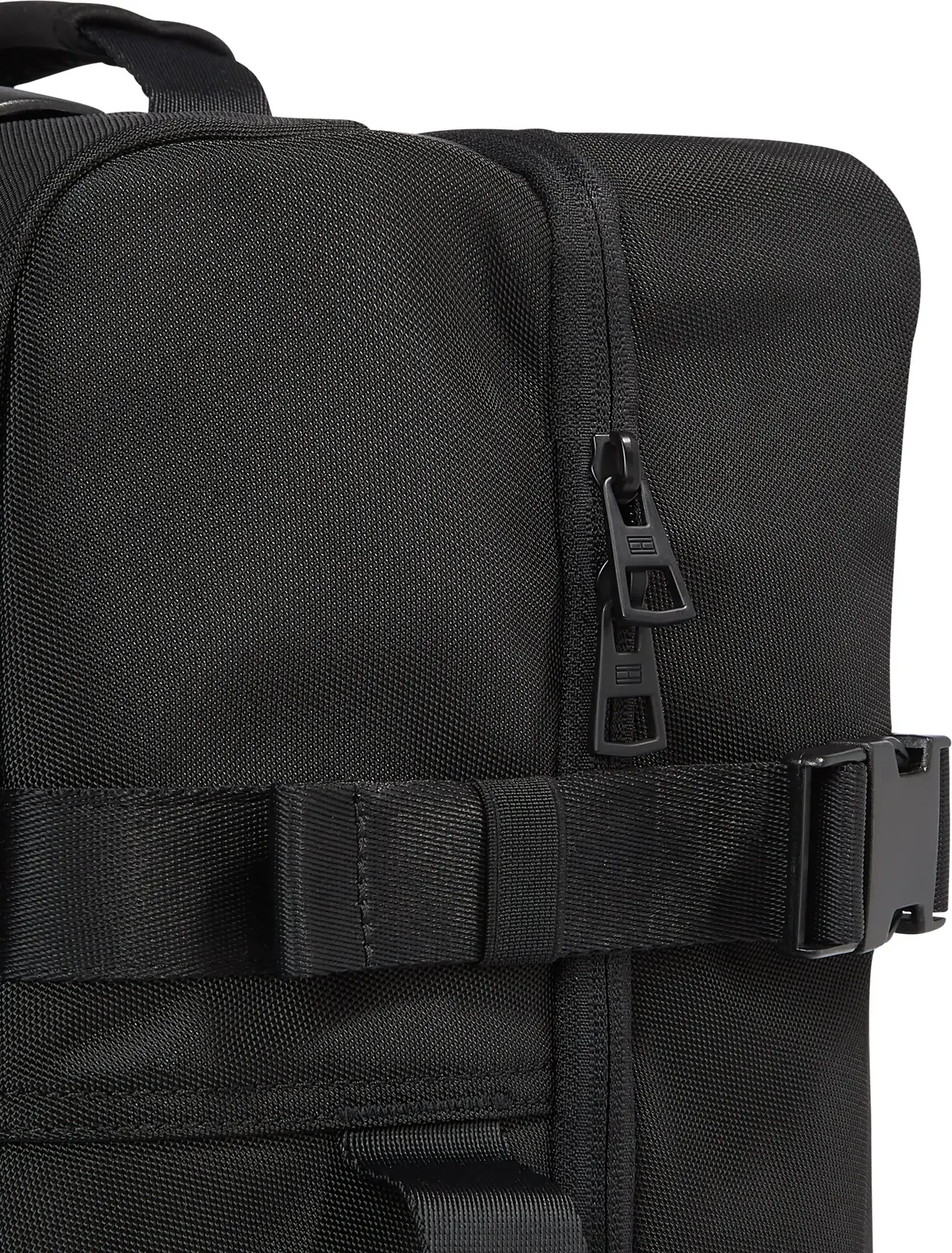 Tommy Hilfiger TH NYLON TRAVEL SOFT, BDS Siyah Erkek Çanta