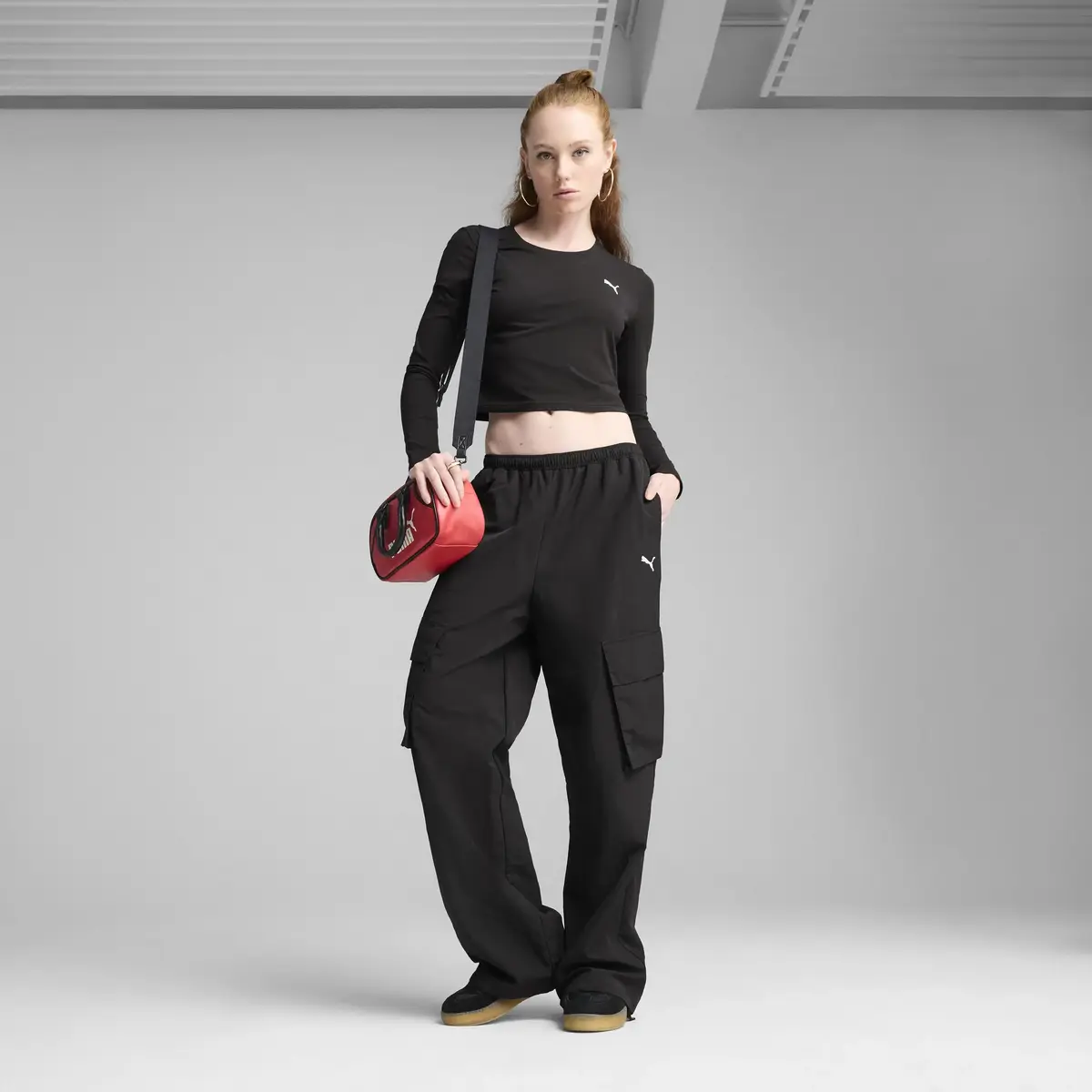 PUMA WARDROBE ESS Cargo Pants Siyah Kadın Eşofman Altı