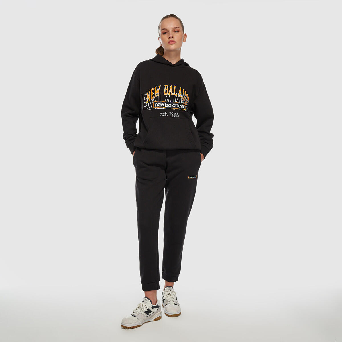 New Balance WNP3406 Kadın Siyah Eşofman Altı