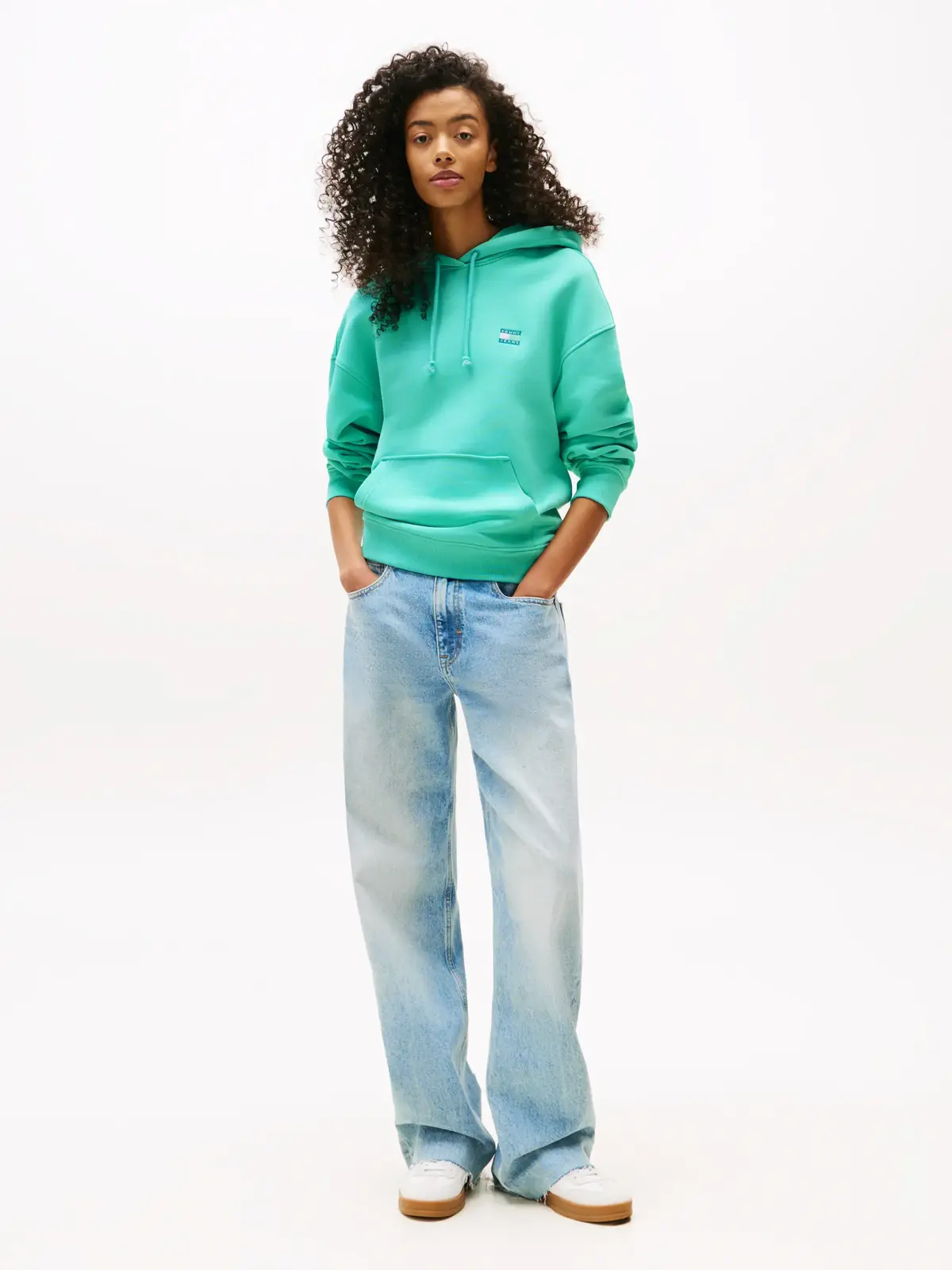 TJW BXY BADGE HOODIE, L61
