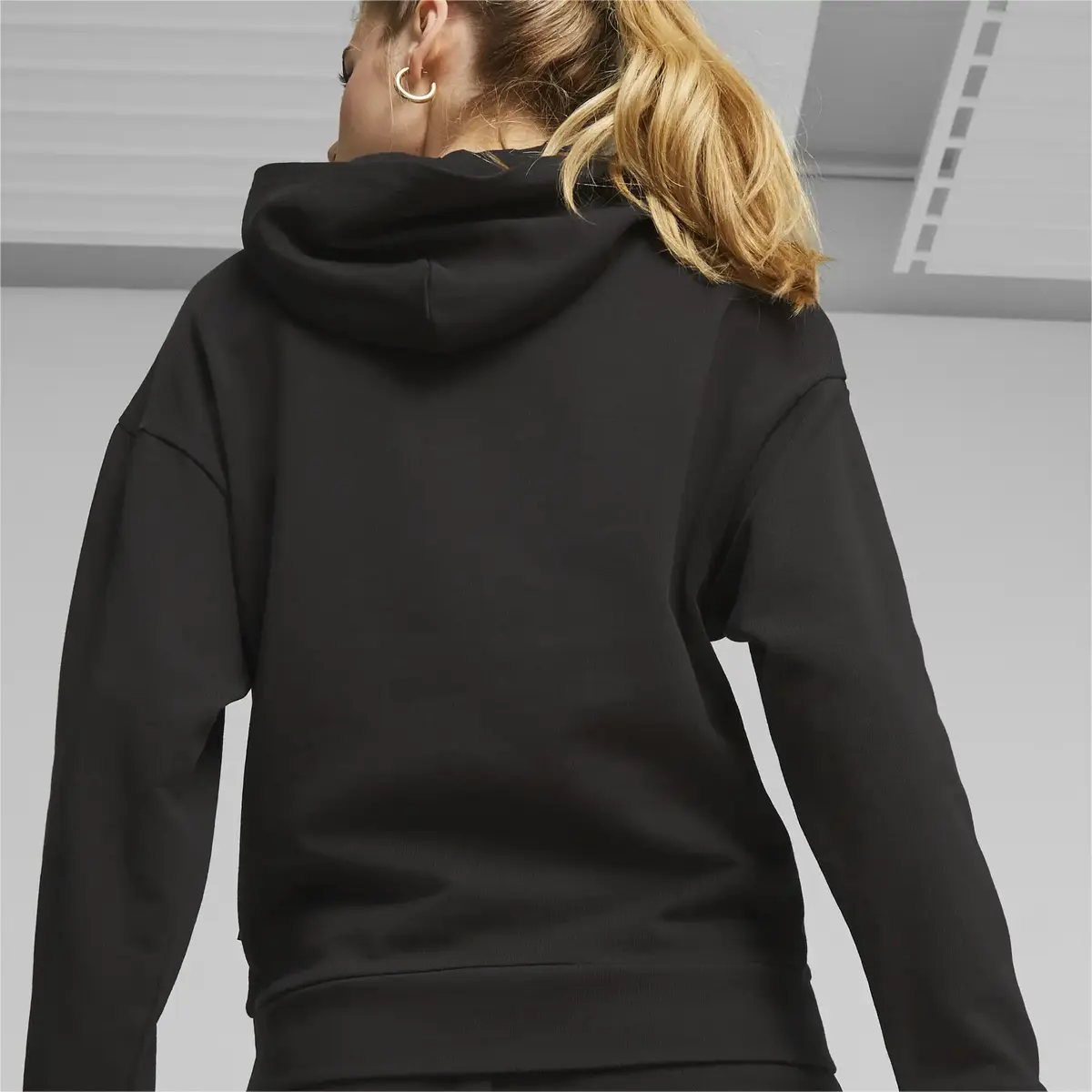 Puma BETTER ESSENTIALS Hoodie TR Siyah Kadın Hoodie