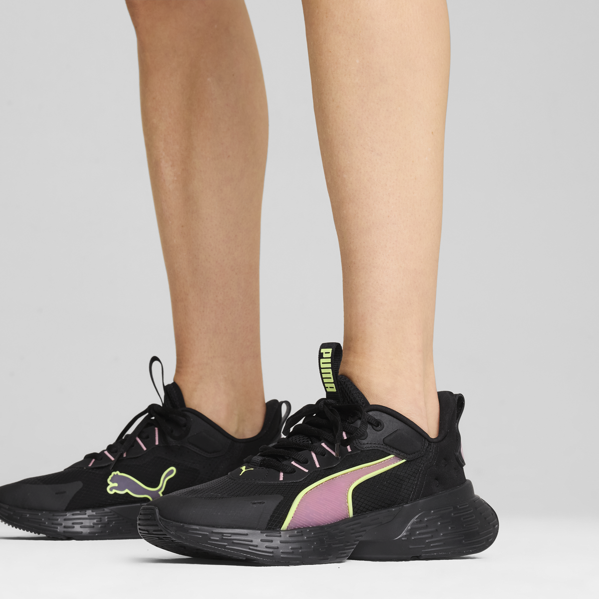 Puma Softride Sway Siyah Kadın Yürüyüş ve Koşu Ayakkabısı