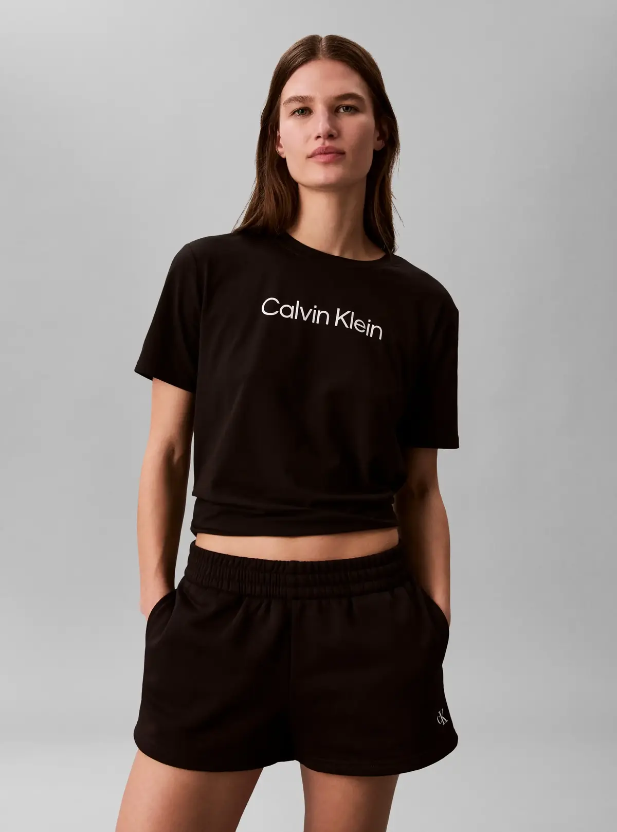 Calvin Klein REGULAR SS TEE, UB1 Siyah Kadın T-Shirt