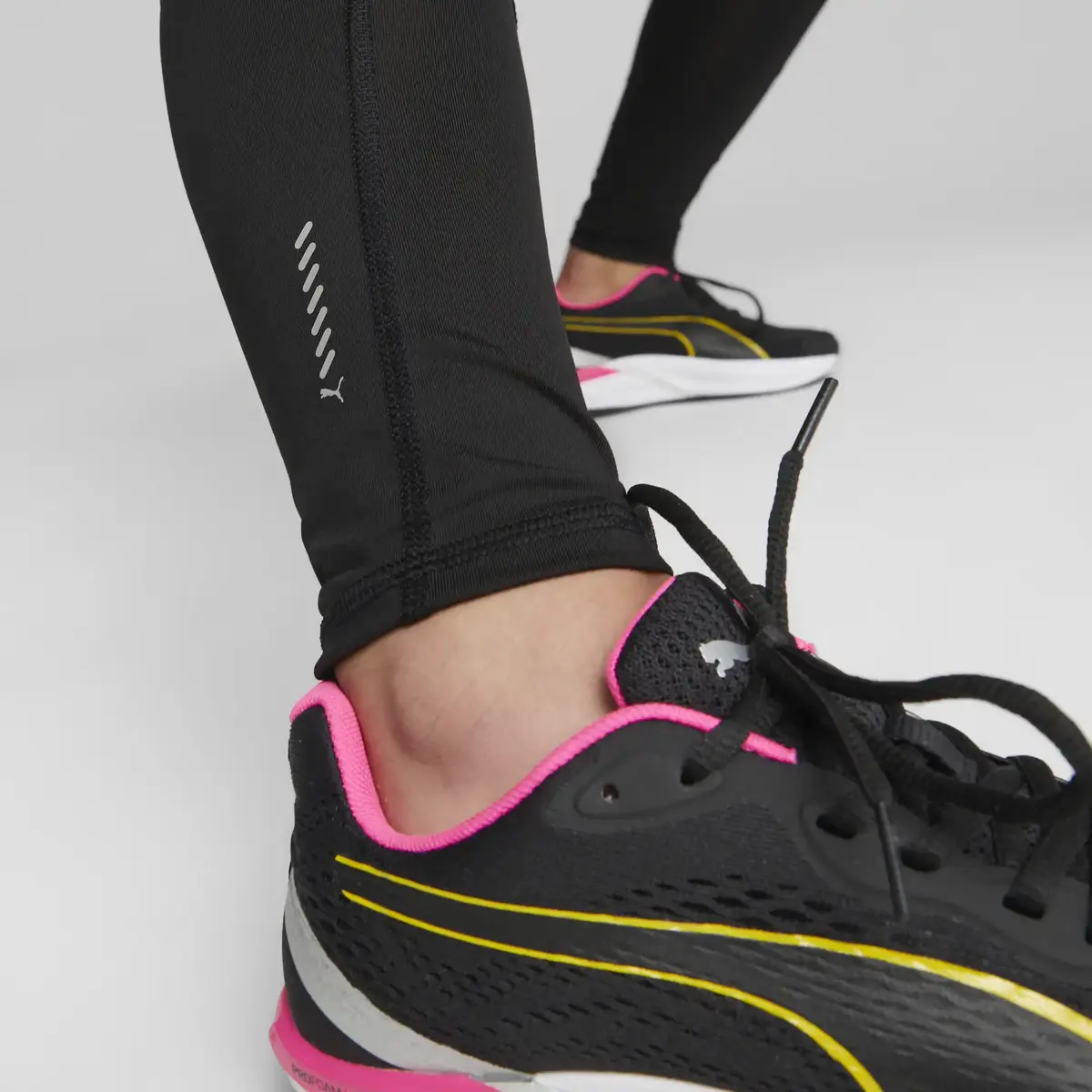 Puma RUN FAV REG RISE LONGTIGHT W Siyah Kadın Tayt