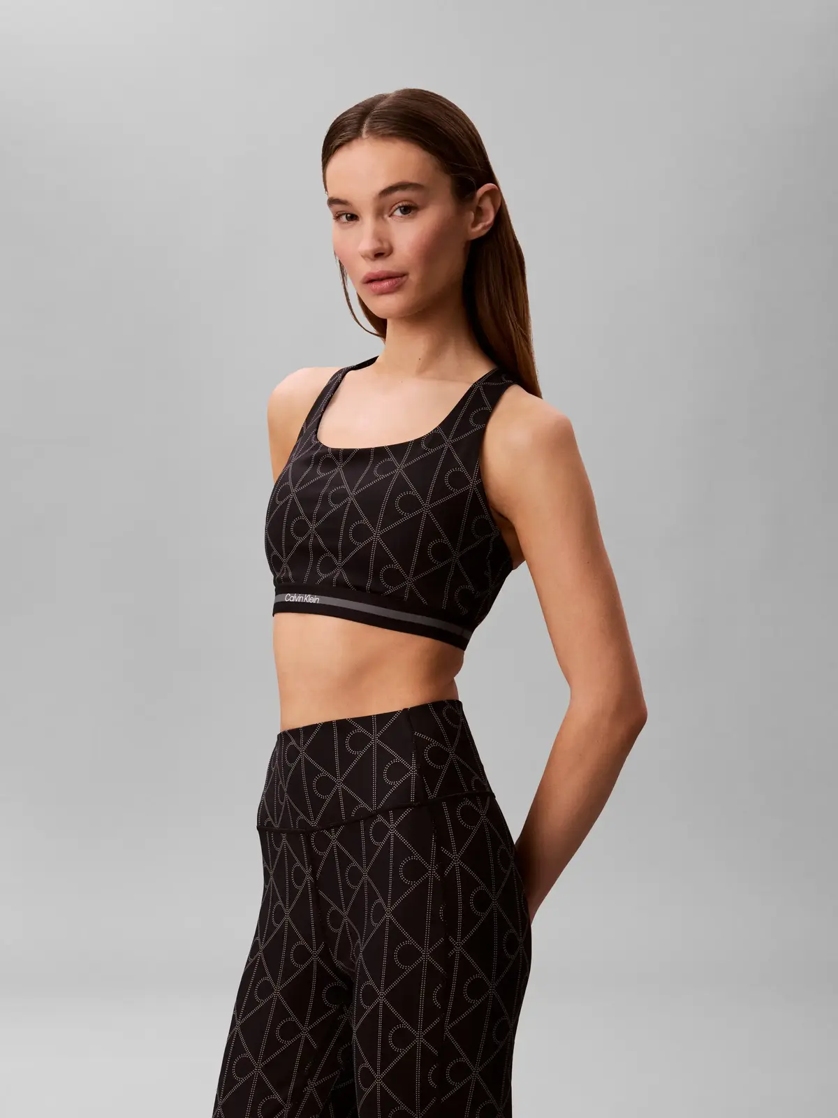 Calvin Klein Icon Sport Medium Su, ZKY Siyah Sporcu Sütyeni
