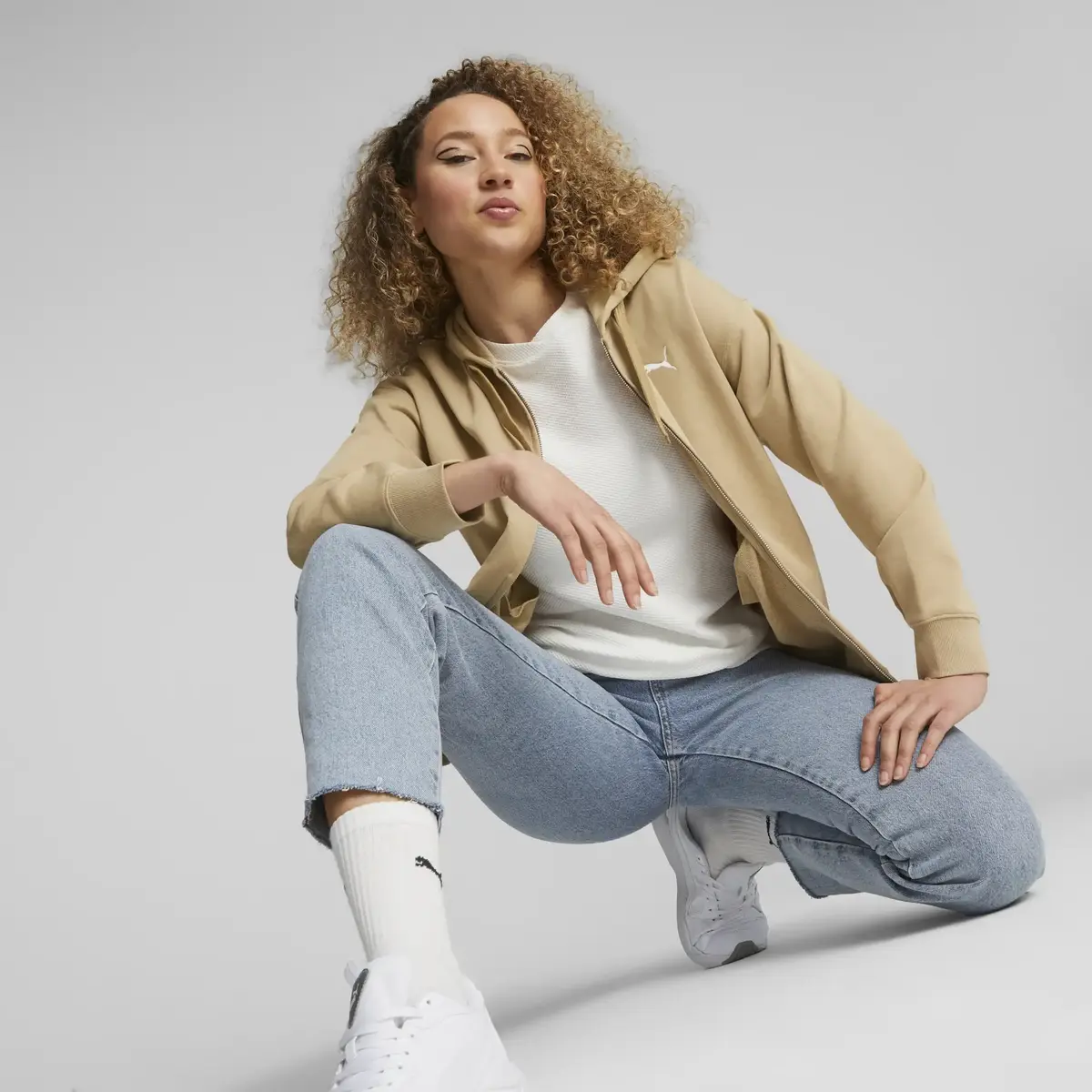 Puma HER Full-Zip Hoodie TR Bej Kadın Fermuarlı Sweatshirt