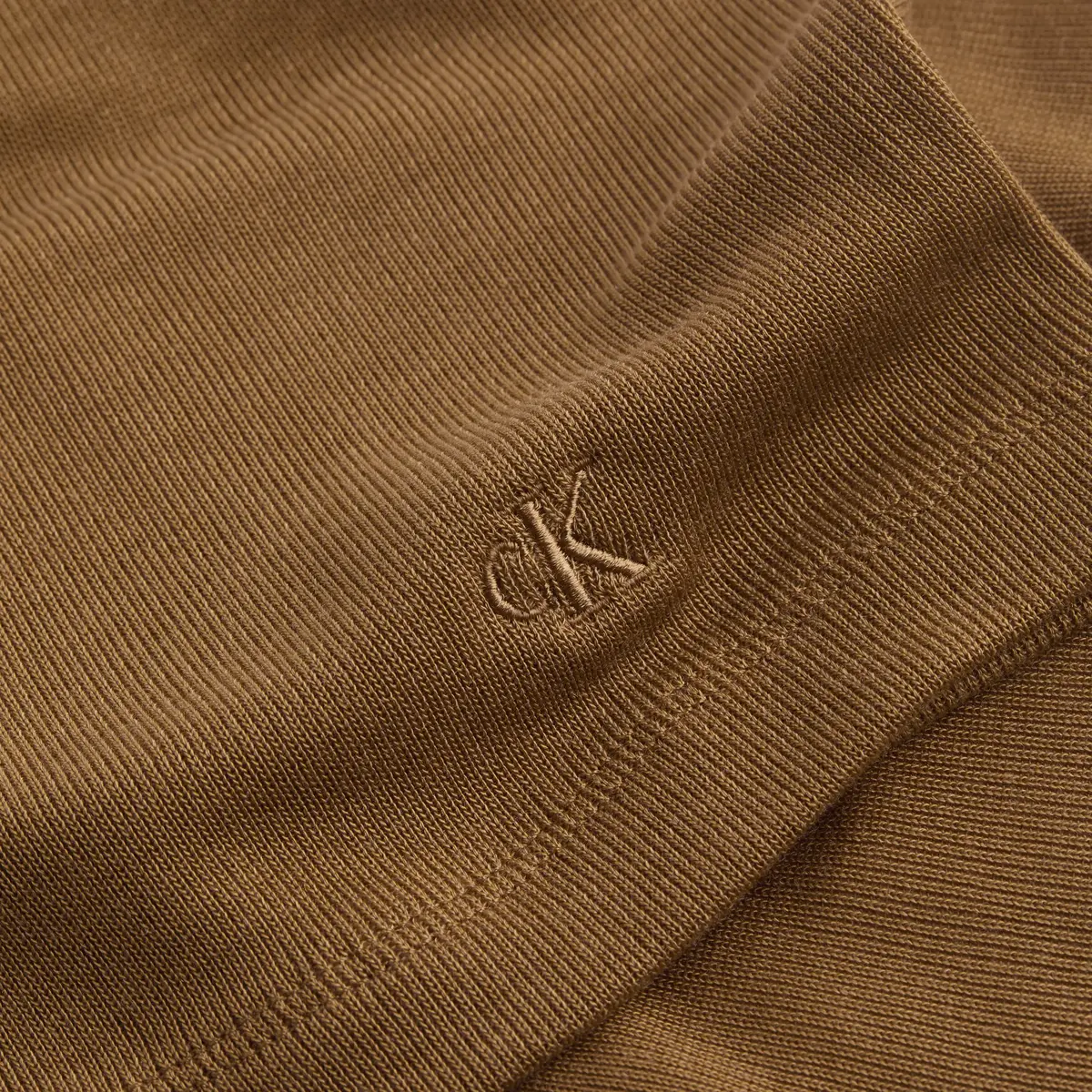 Calvin Klein SOFT TOUCH SLEEVELES, GYM Kahverengi Kadın T-Shirt & Polo