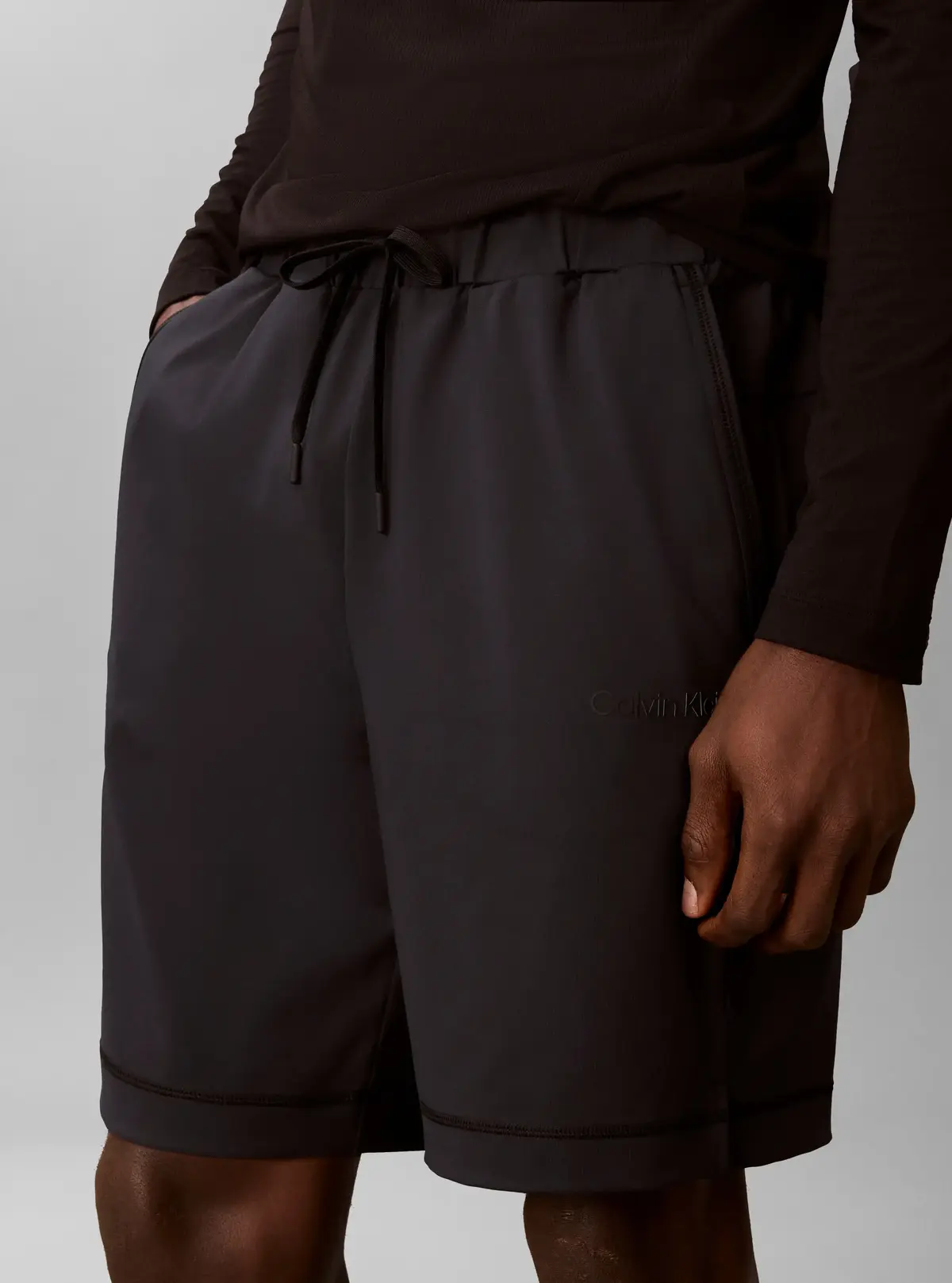 SHORT, UB1