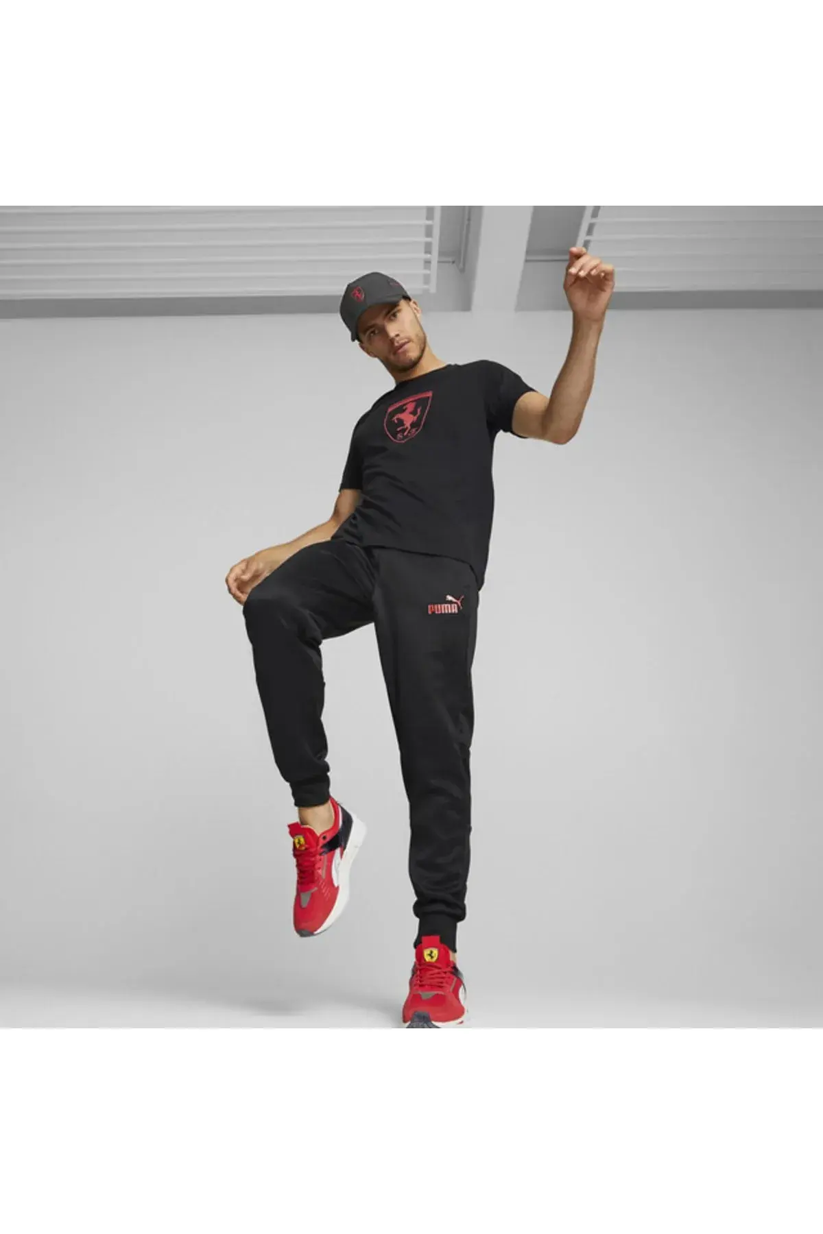Puma Ferrari Race Metal Energy Pants Siyah Erkek Eşofman Altı