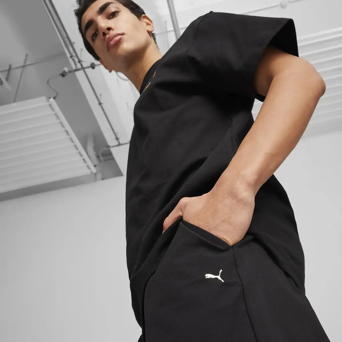 PUMA MMQ Shorts Siyah Erkek Şort