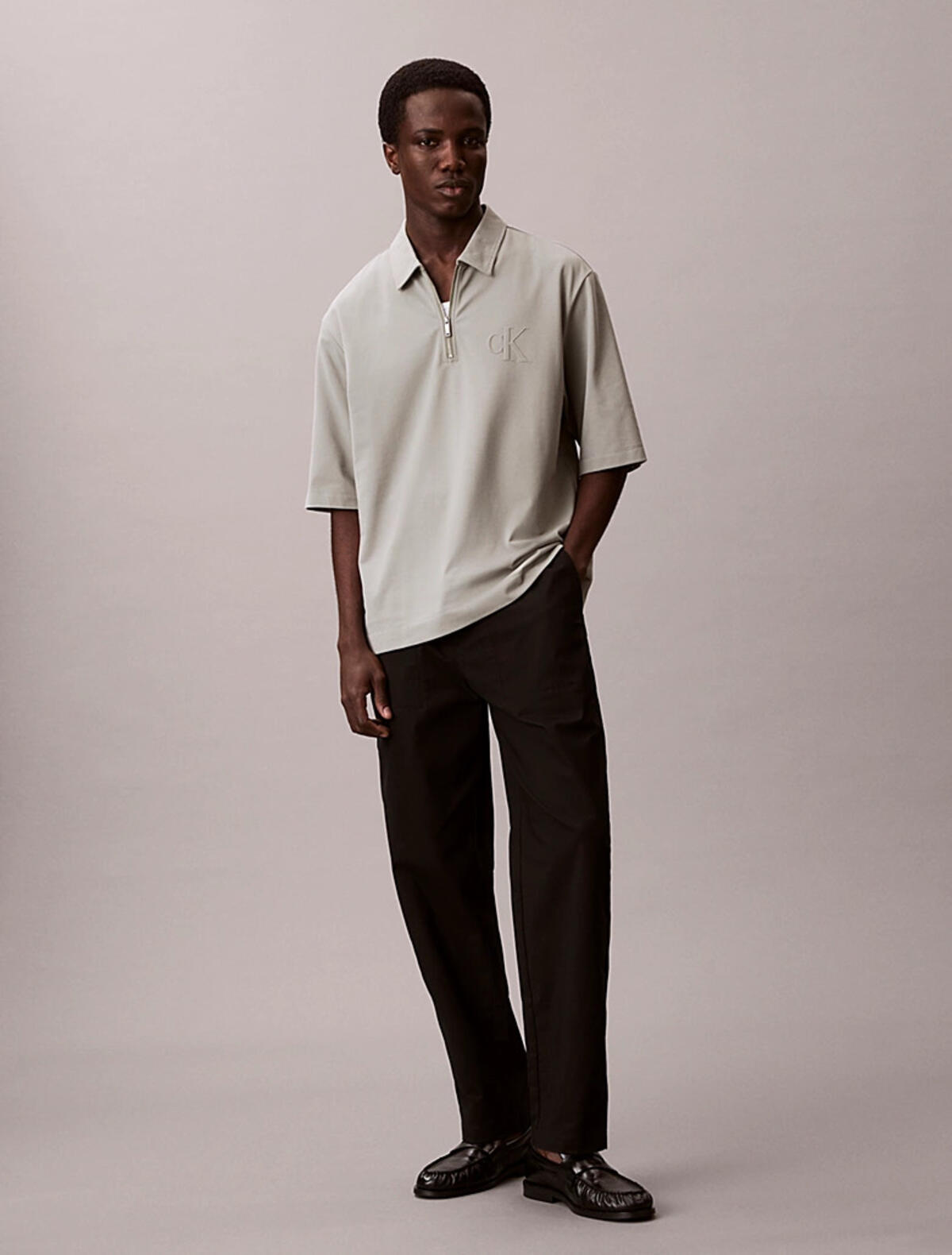 Calvin Klein SS SUPIMA CHEST EMB, PEZ, S Gri Erkek T-Shirt